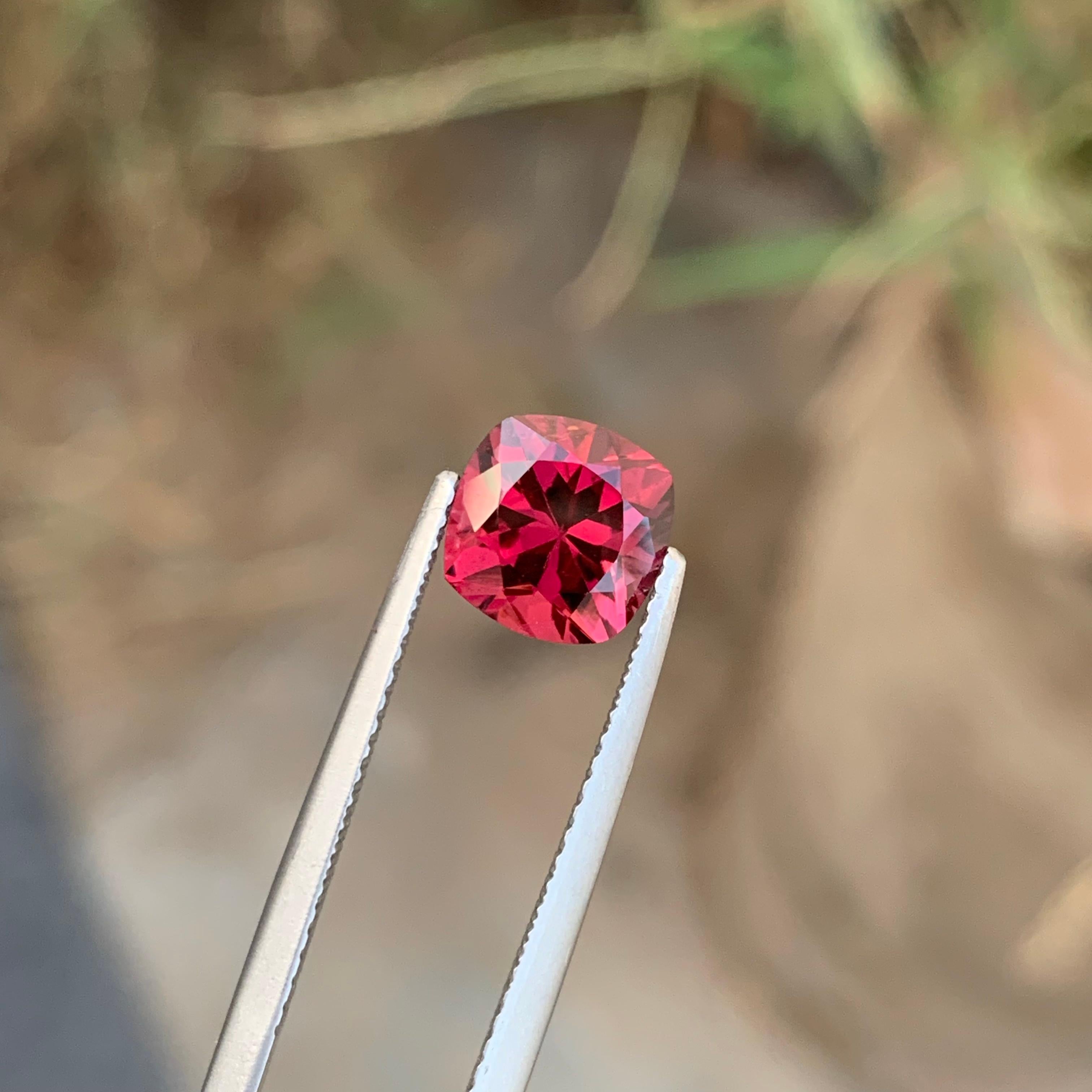 2.40 Cts Natural Loose Red Rhodolite Garnet Cushion Cut Gemstone From Tanzania  For Sale 2