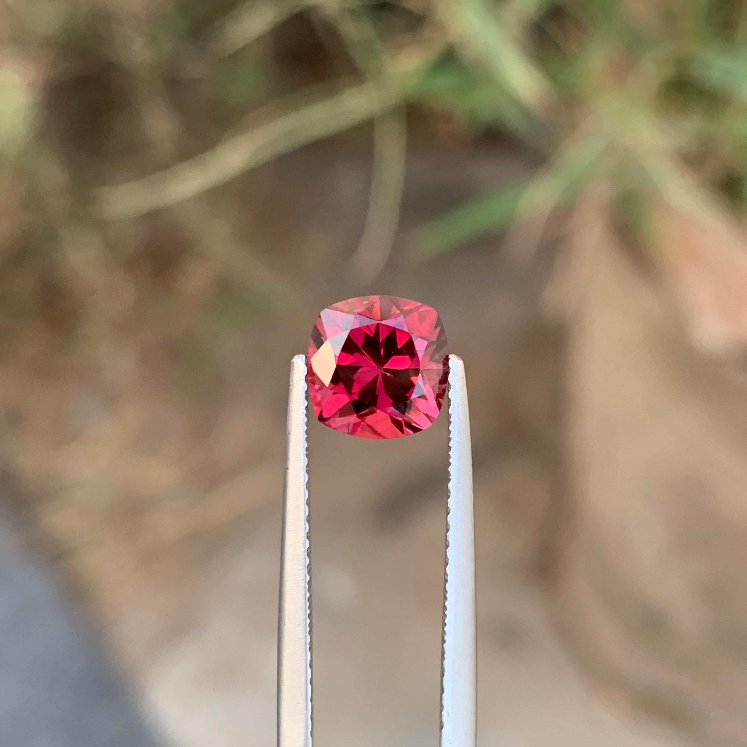 2.40 Cts Natural Loose Red Rhodolite Garnet Cushion Cut Gemstone From Tanzania  For Sale 3