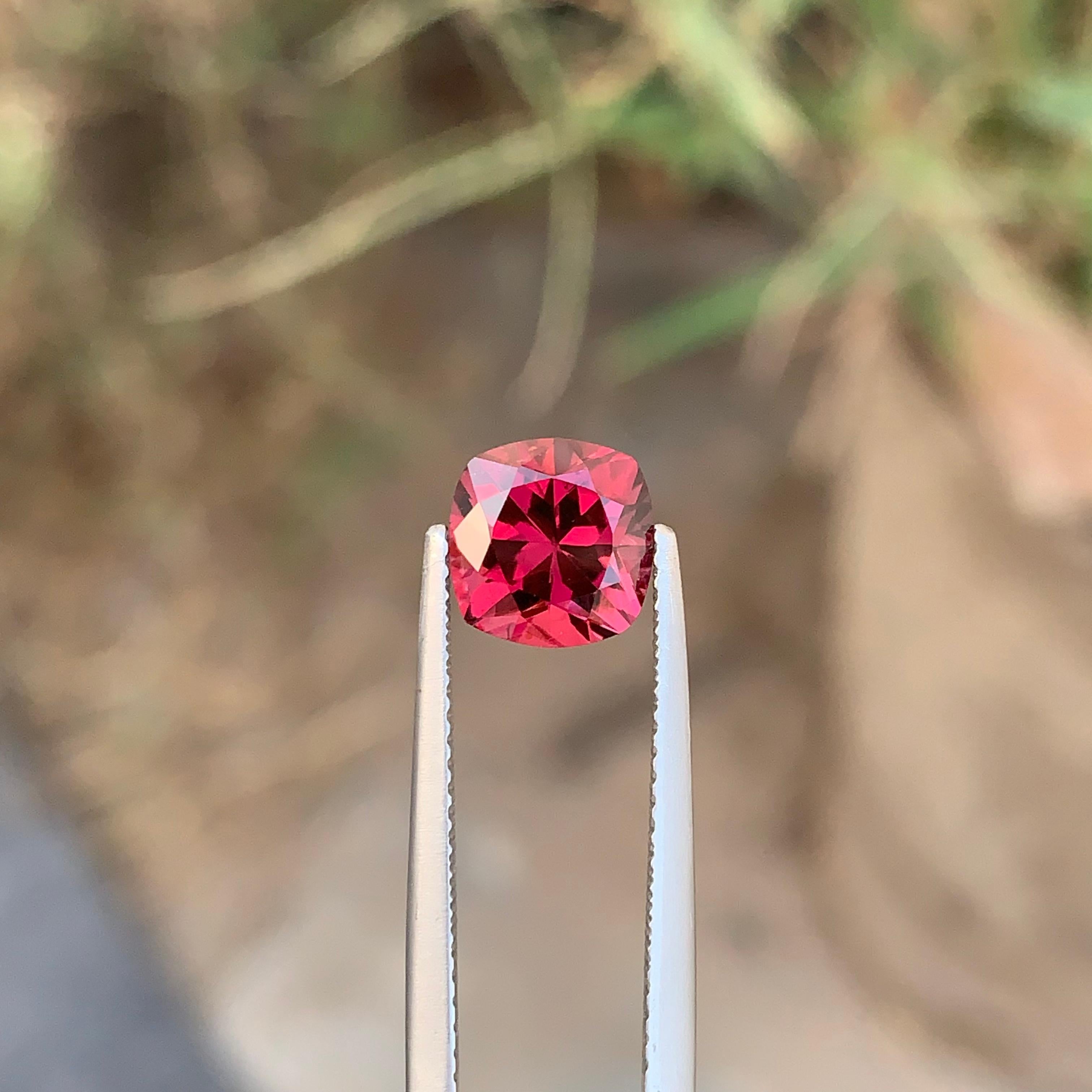 2.40 Cts Natural Loose Red Rhodolite Garnet Cushion Cut Gemstone From Tanzania  For Sale 4