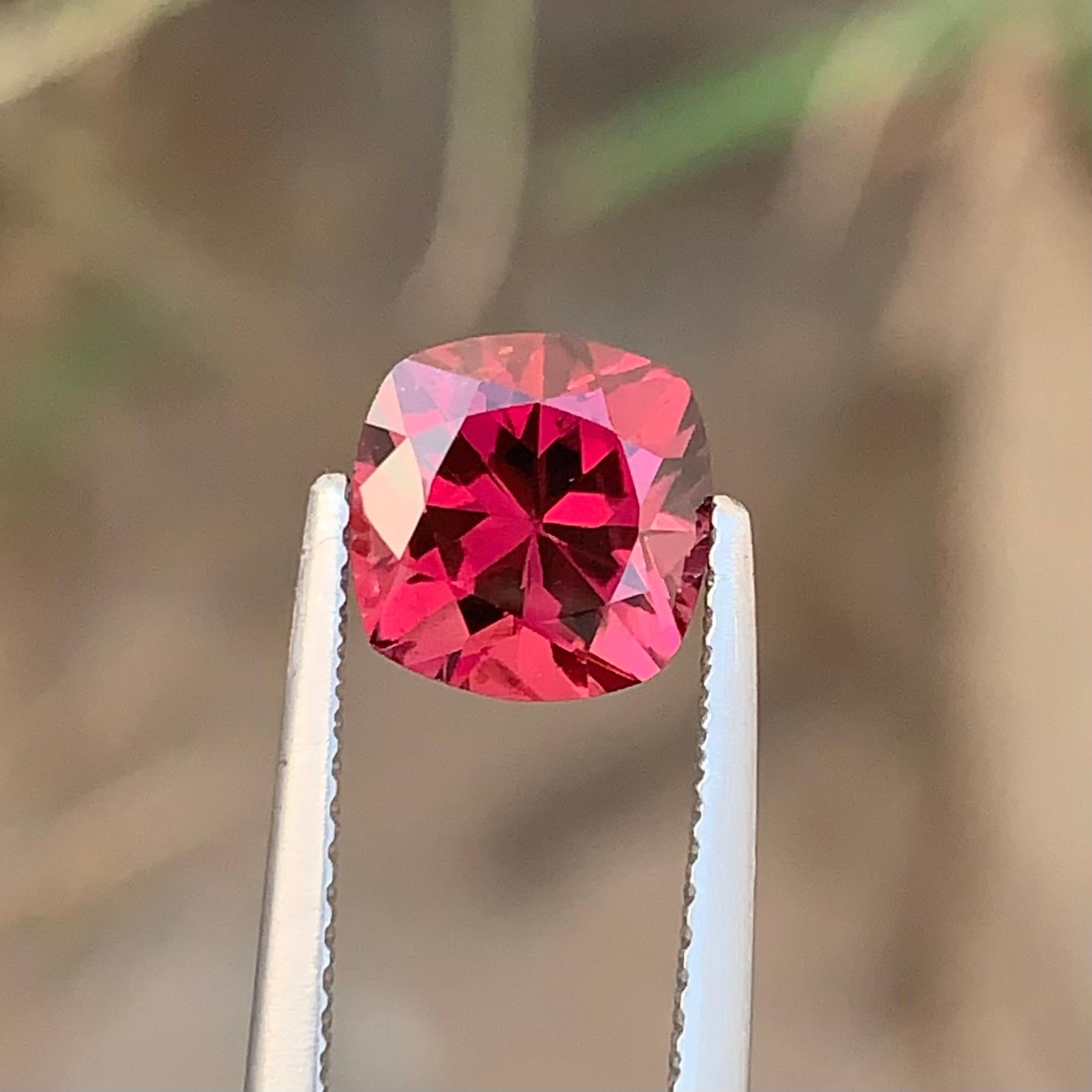 2.40 Cts Natural Loose Red Rhodolite Garnet Cushion Cut Gemstone From Tanzania  For Sale 6