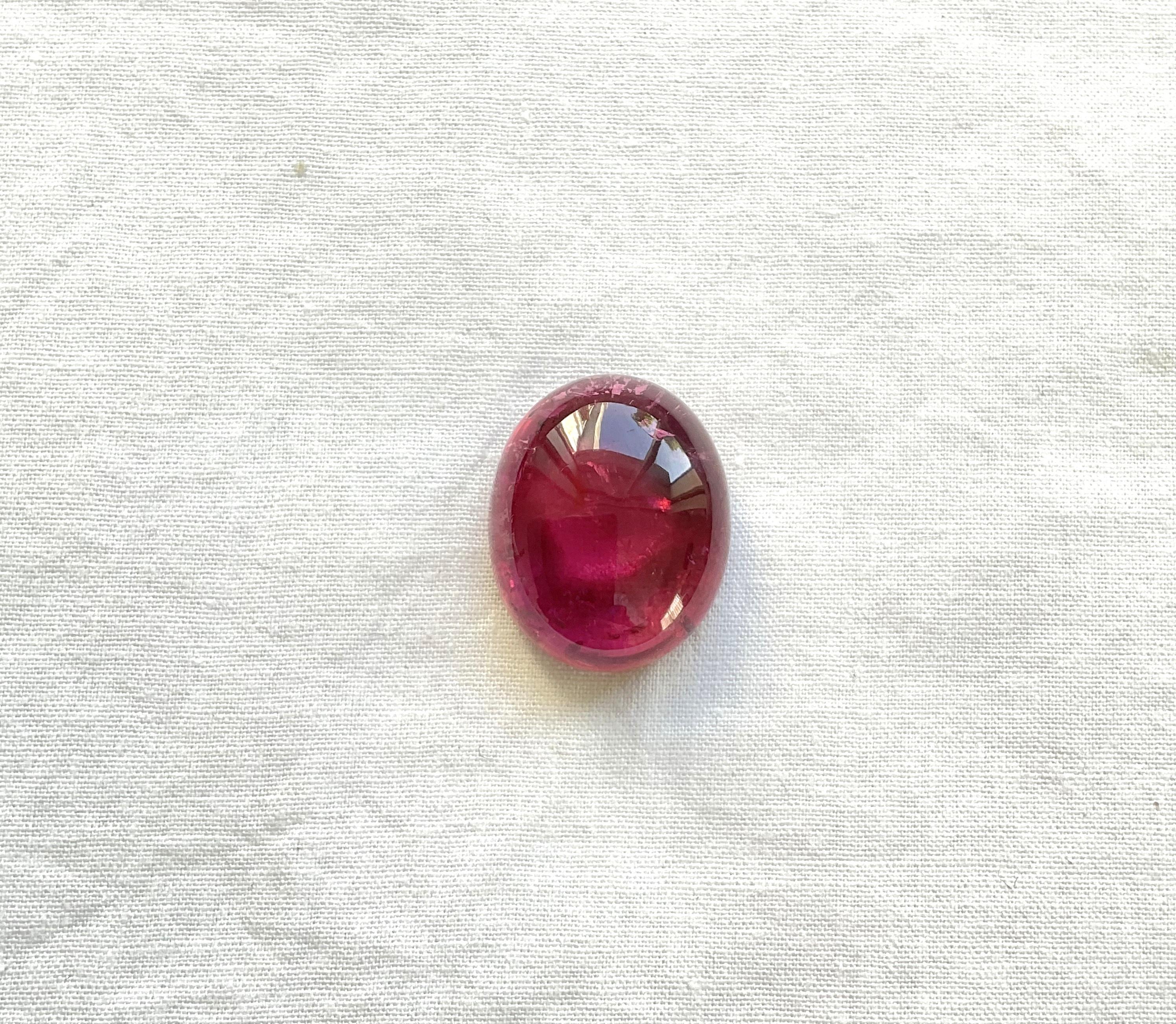 24.09 Carats Top Quality Rubellite Tourmaline Cabochon Natural Gemstone In New Condition For Sale In Jaipur, RJ