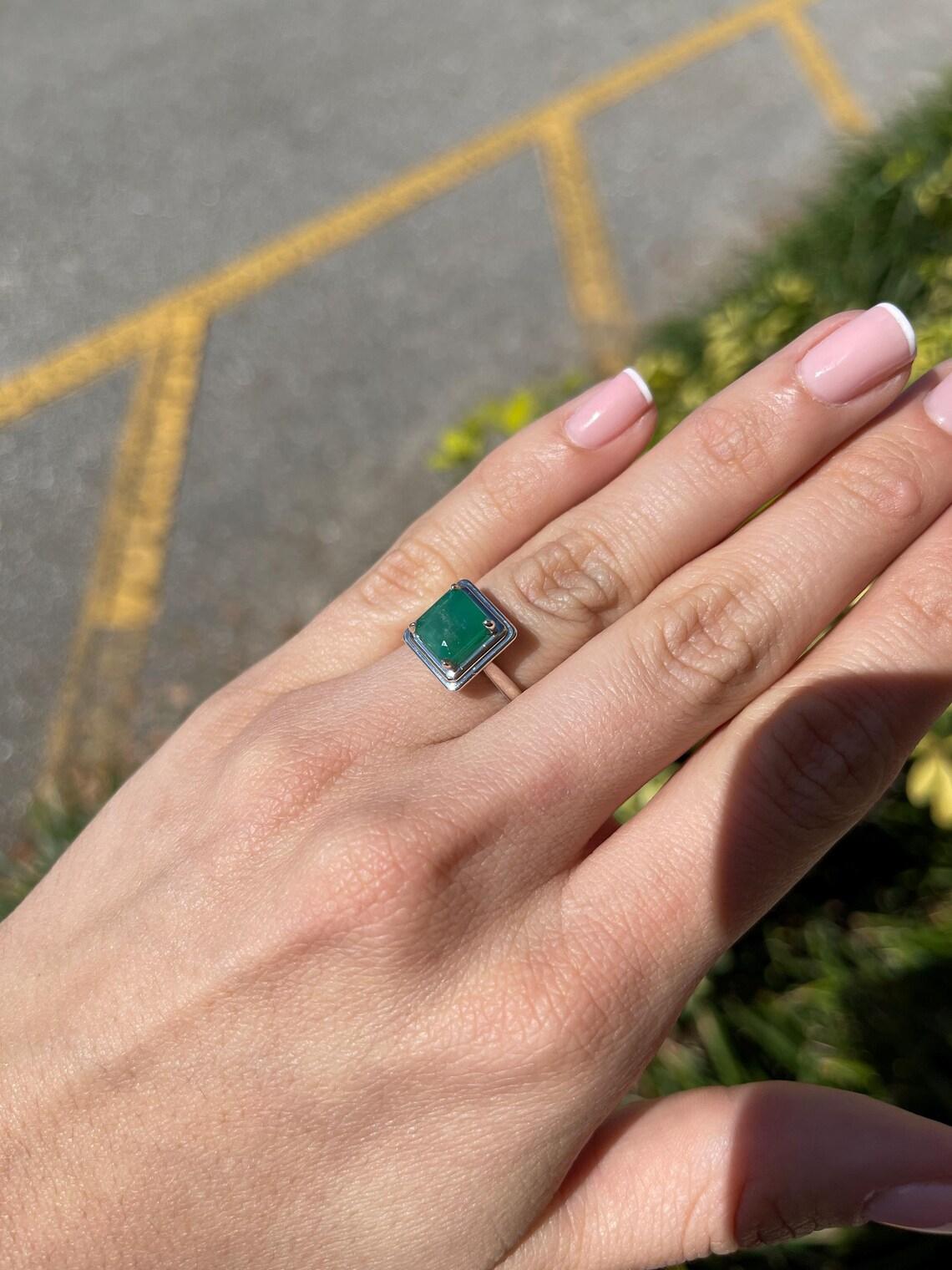 2,40ct Natural Asscher Cut Smaragd Solitär Ring in Sterling Silber im Angebot 1