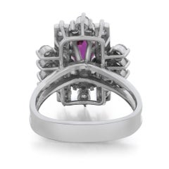 2,40 Karat Rubin & 2,15 Karat Diamant Cocktail-Ring aus 18 Karat Weißgold