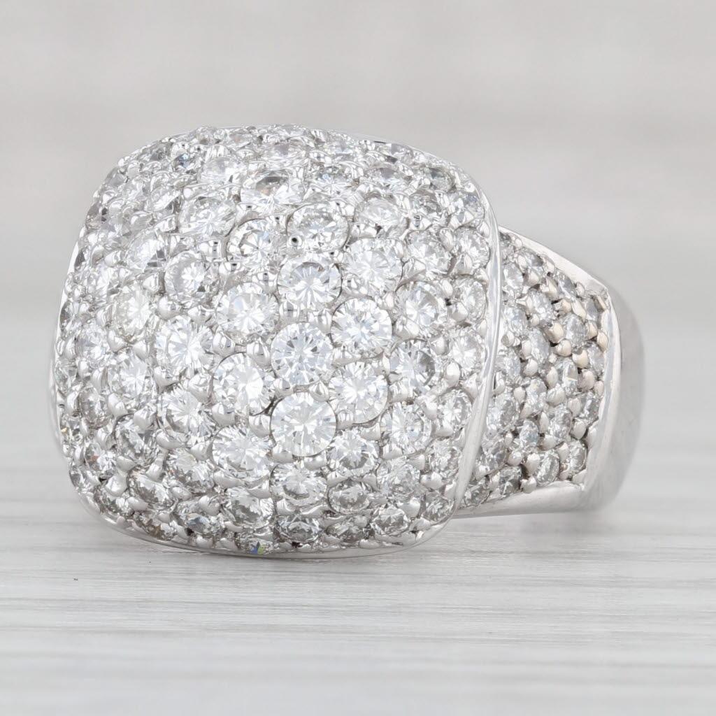 2.40ctw Diamond Cluster Ring 18k White Gold Size 6.75-7 Cocktail en vente 1