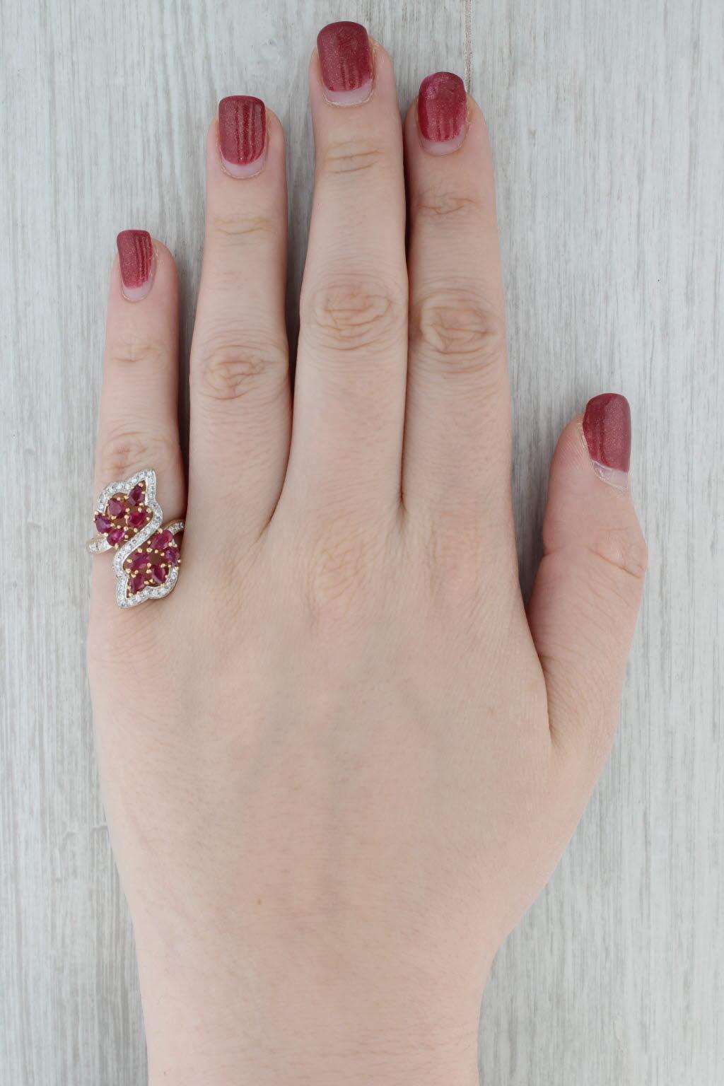 2.40ctw Ruby Cluster Diamond Bypass Ring 14k Yellow Gold Size 7.25 Cocktail en vente 3