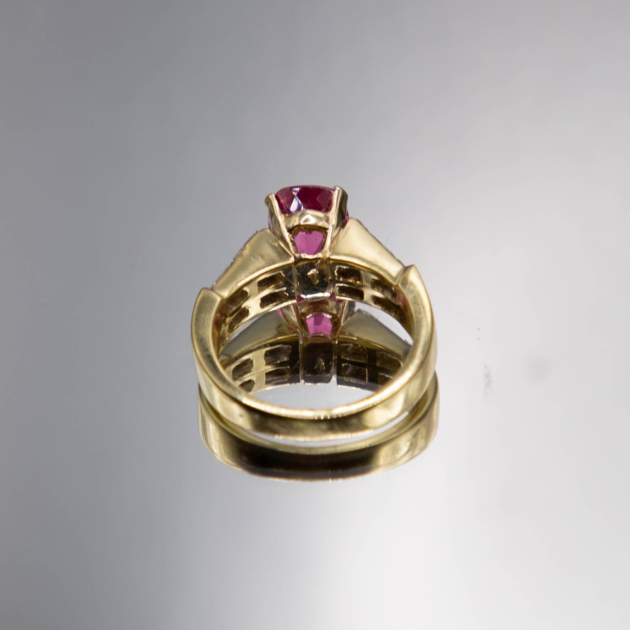 Women's 2.41 carat hot Bubble Gum Pink Tourmaline/ 1.00 carats diamonds 18k ring For Sale