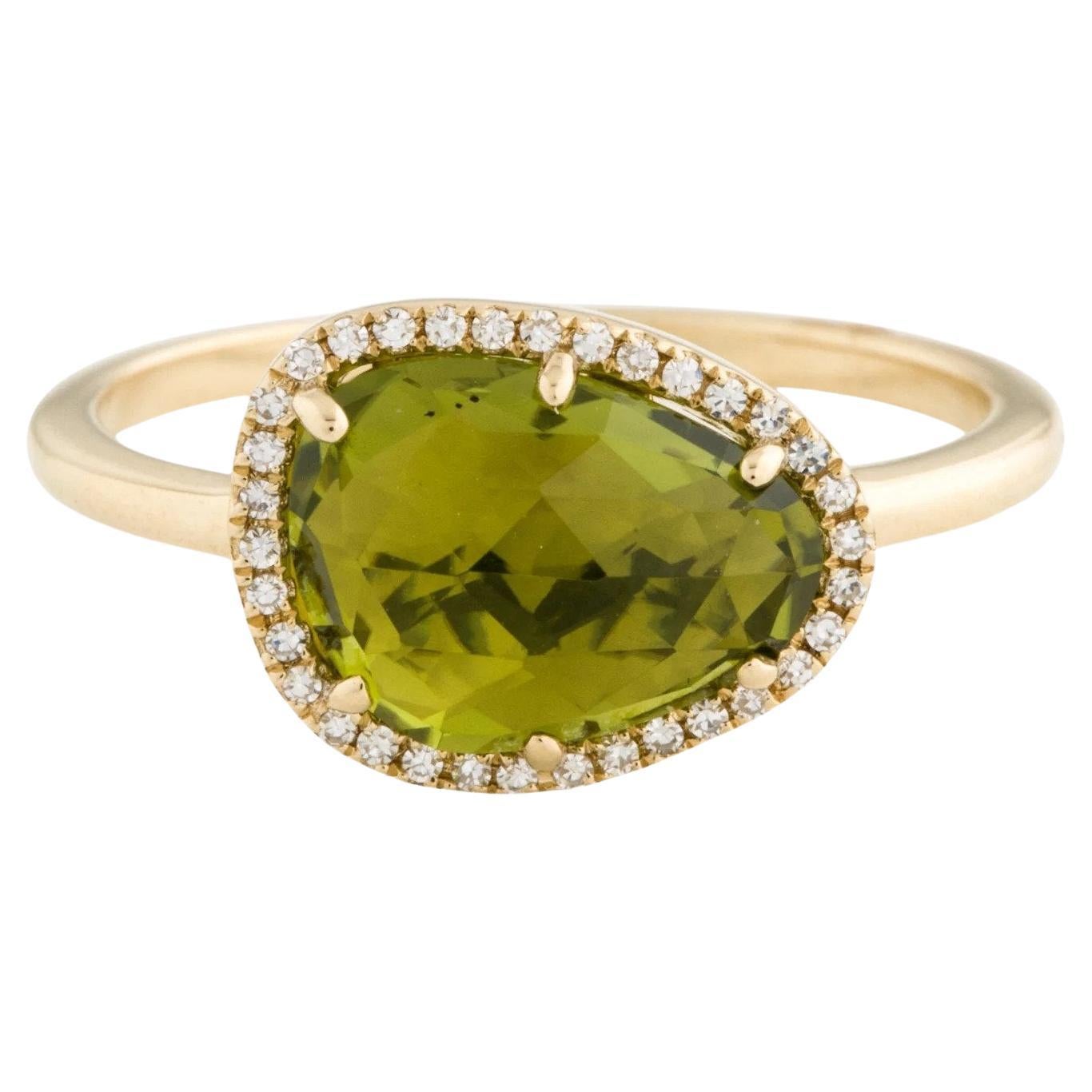 2.41 Carat Peridot & Diamond Yellow Gold Ring