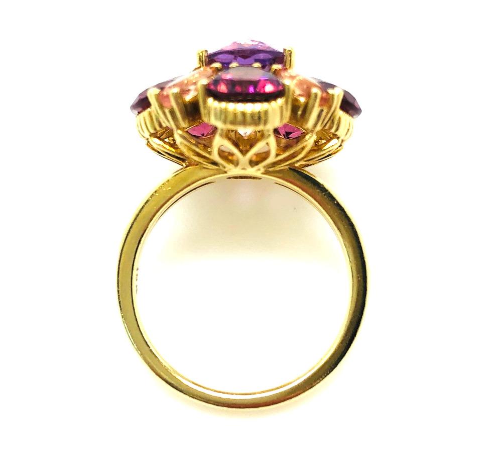 2.41 Carat Rose de France Amethyst, Garnet & Topaz, Yellow Gold Cocktail Ring In New Condition In Los Angeles, CA