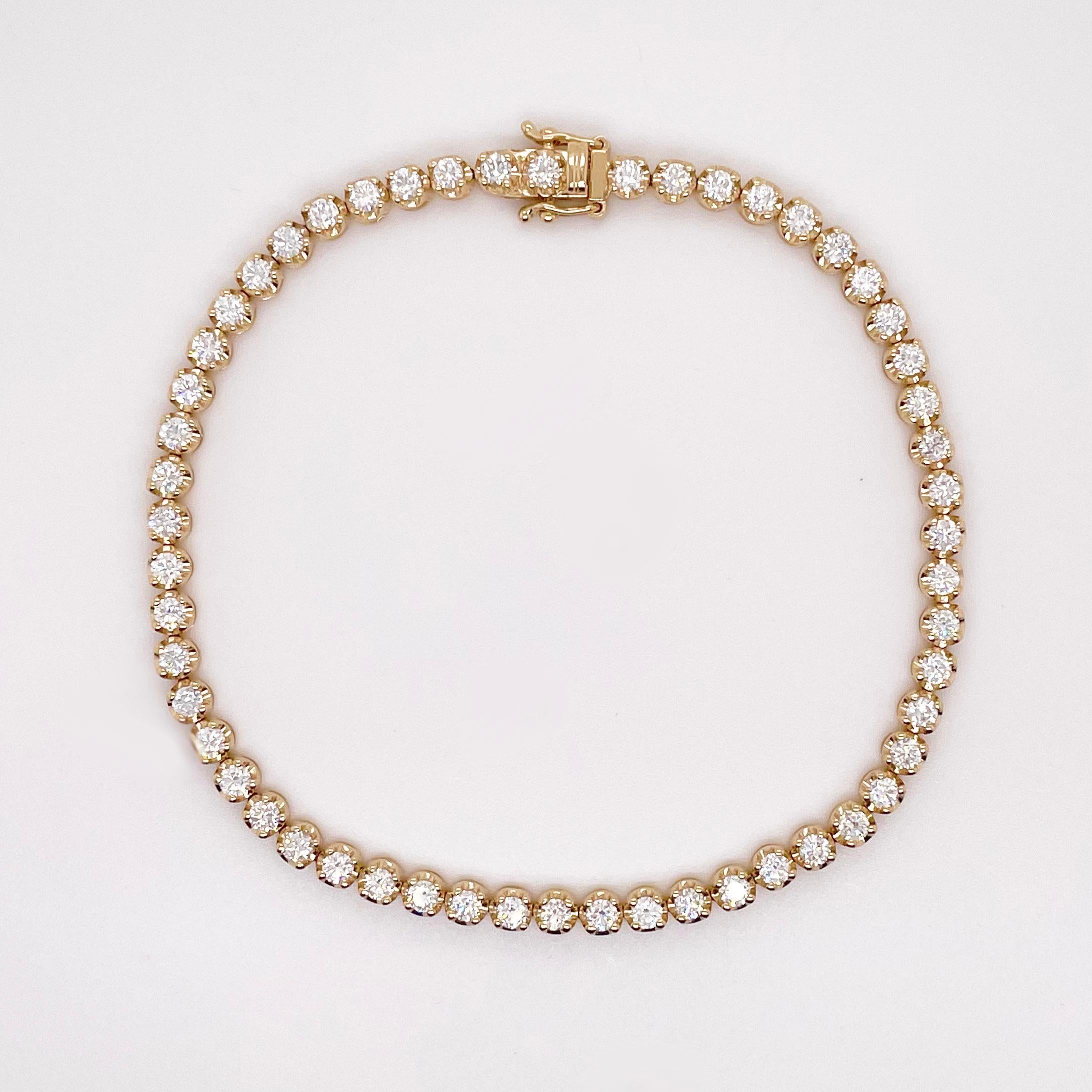 Contemporain Bracelet de tennis en or jaune 14K de 2,41 carats, bracelet d'éternité à 54 diamants en vente