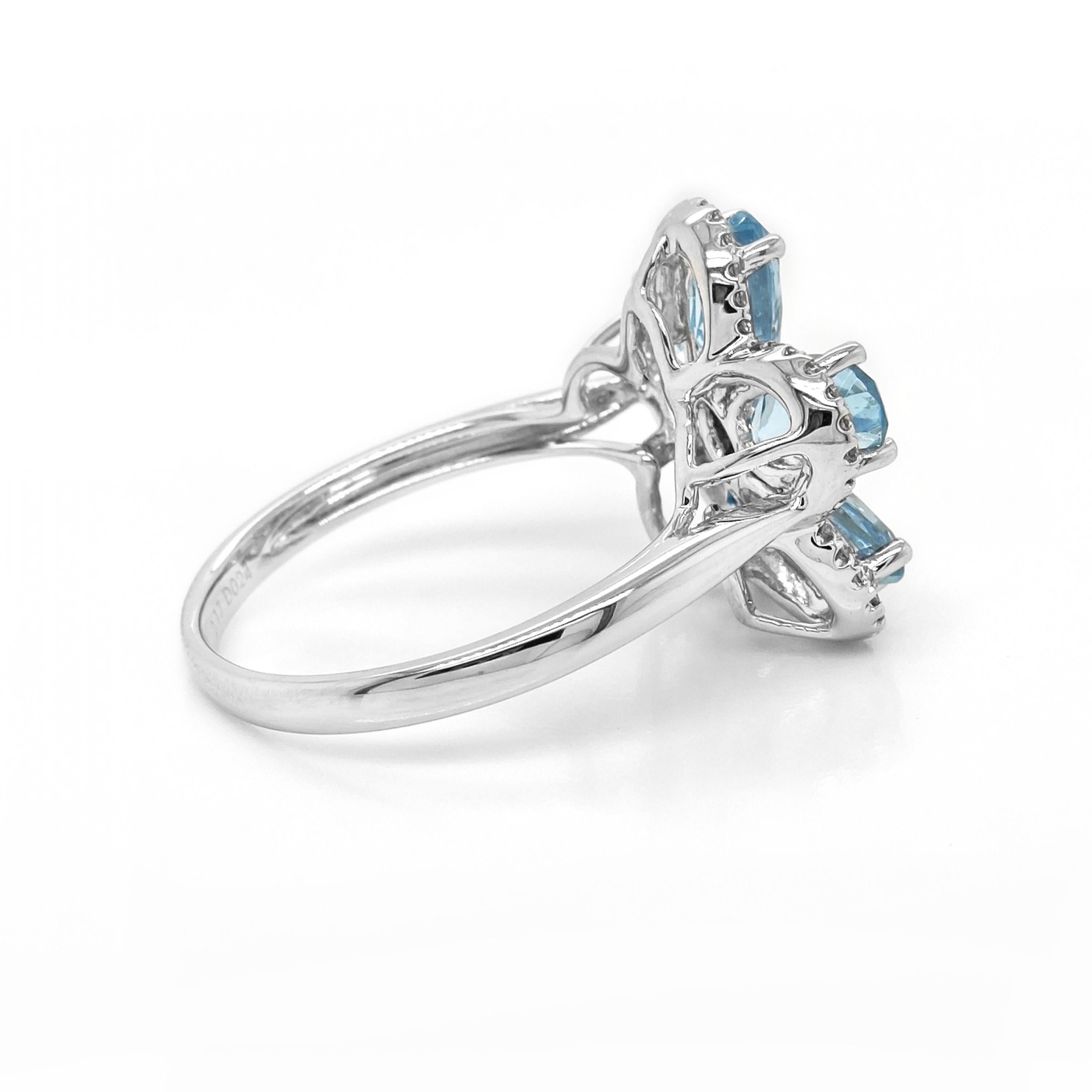5 Aquamarine Gemstones: 2.17 Carats
61 White Diamonds: 0.24 Carat
Metal: 18K White Gold, 3.70 Grams
