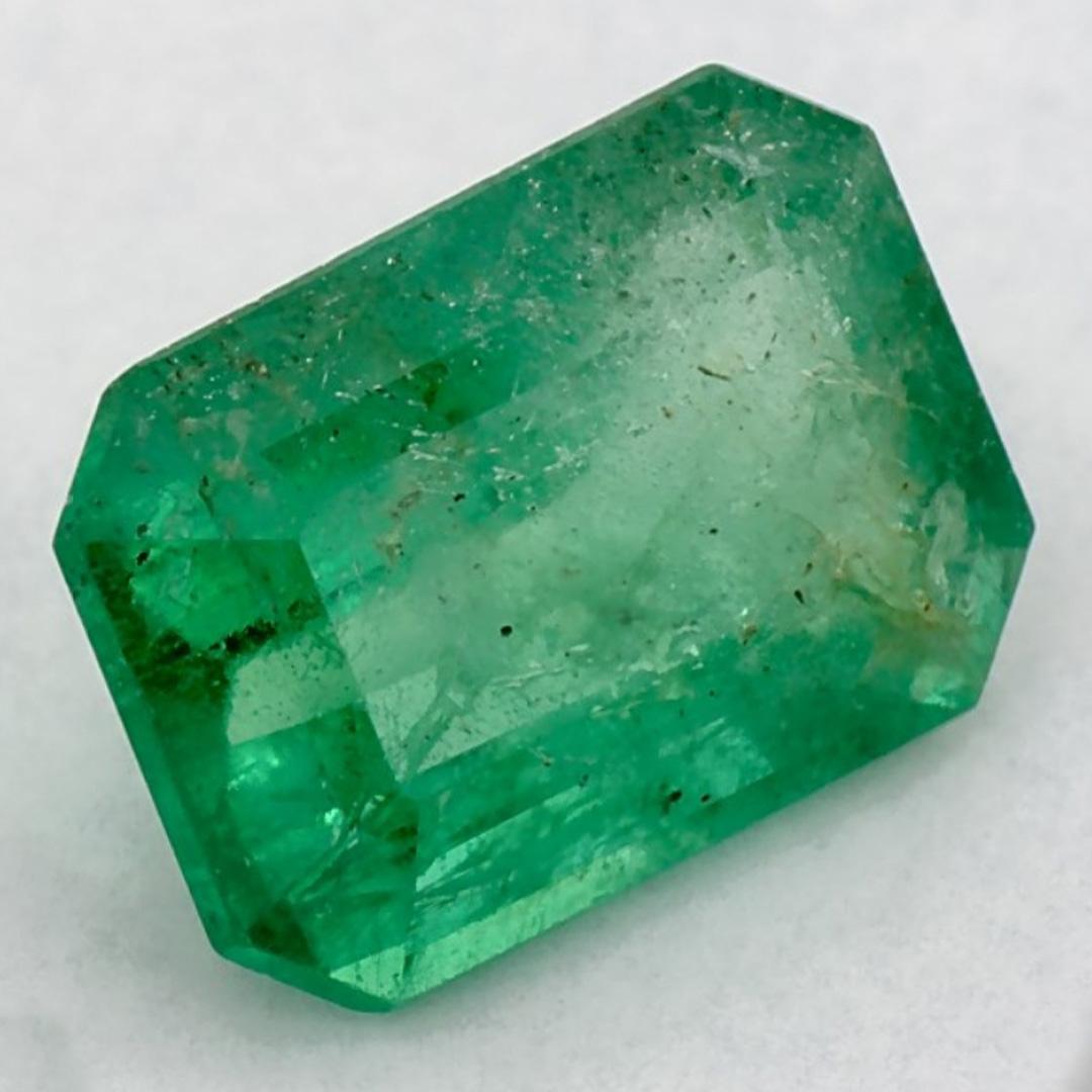 2.41 Ct Emerald Octagon Cut Loose Gemstone In New Condition For Sale In Fort Lee, NJ