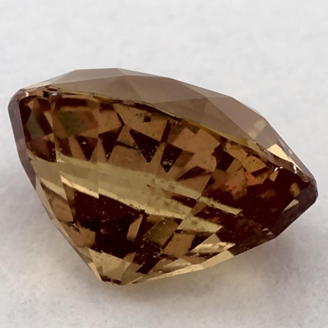 2.41 Ct Yellow Sapphire Oval Loose Gemstone (pierre précieuse en vrac) en vente 1