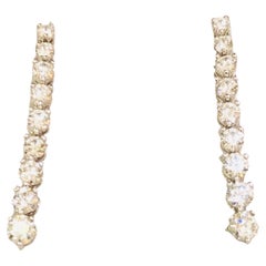 2.41ct Graduated Diamond Dangle Earring