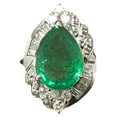 Bague en platine 900 avec émeraude colombienne de 2,42 carats et diamant