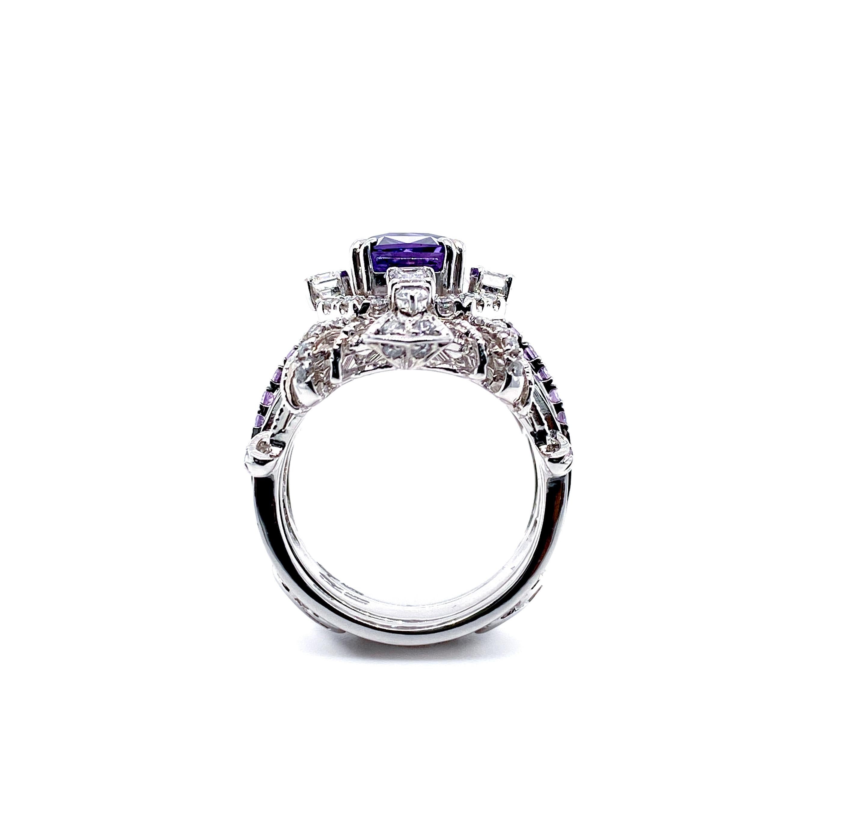 2.42 Carat Color-Changing Violet Sapphire and Diamond Collectible Ring 1
