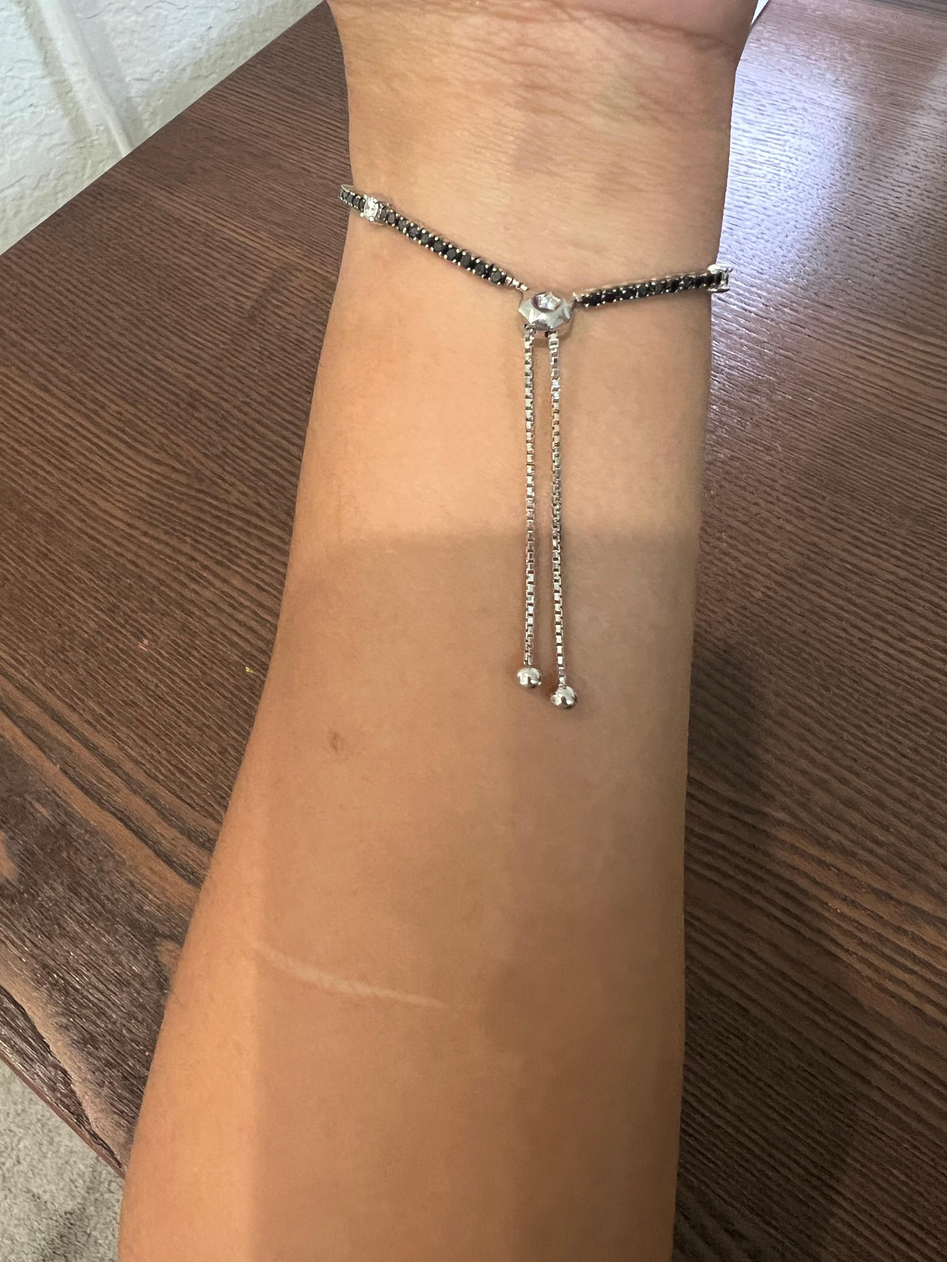 2,42 Karat Natürlicher Schwarzer Diamant Weißer Diamant 14 Karat Weißgold Flex-Armband im Zustand „Neu“ im Angebot in Los Angeles, CA