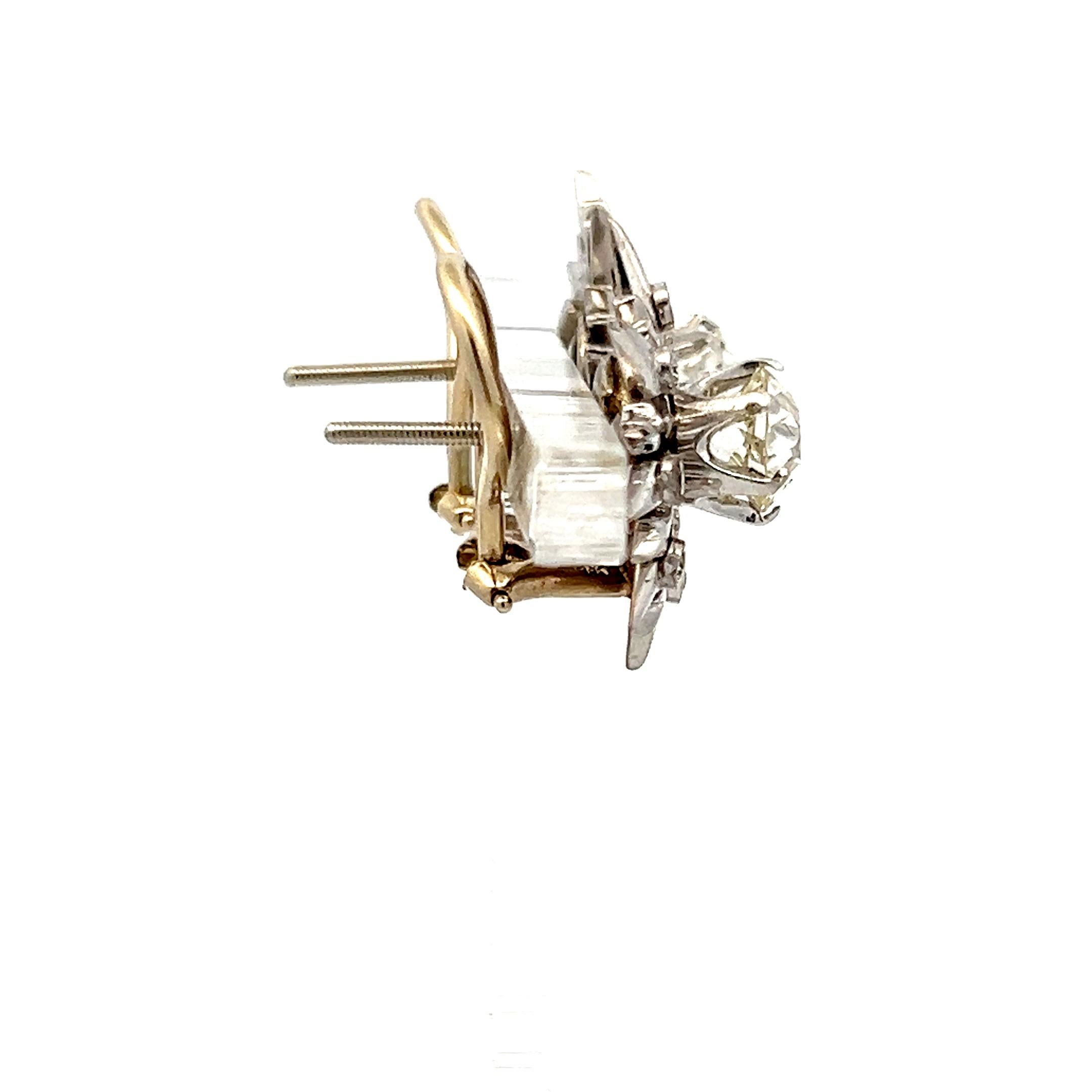 2.42 Carat Old European Cut Diamond 14 Karat White Gold Clip On Earrings en vente 3