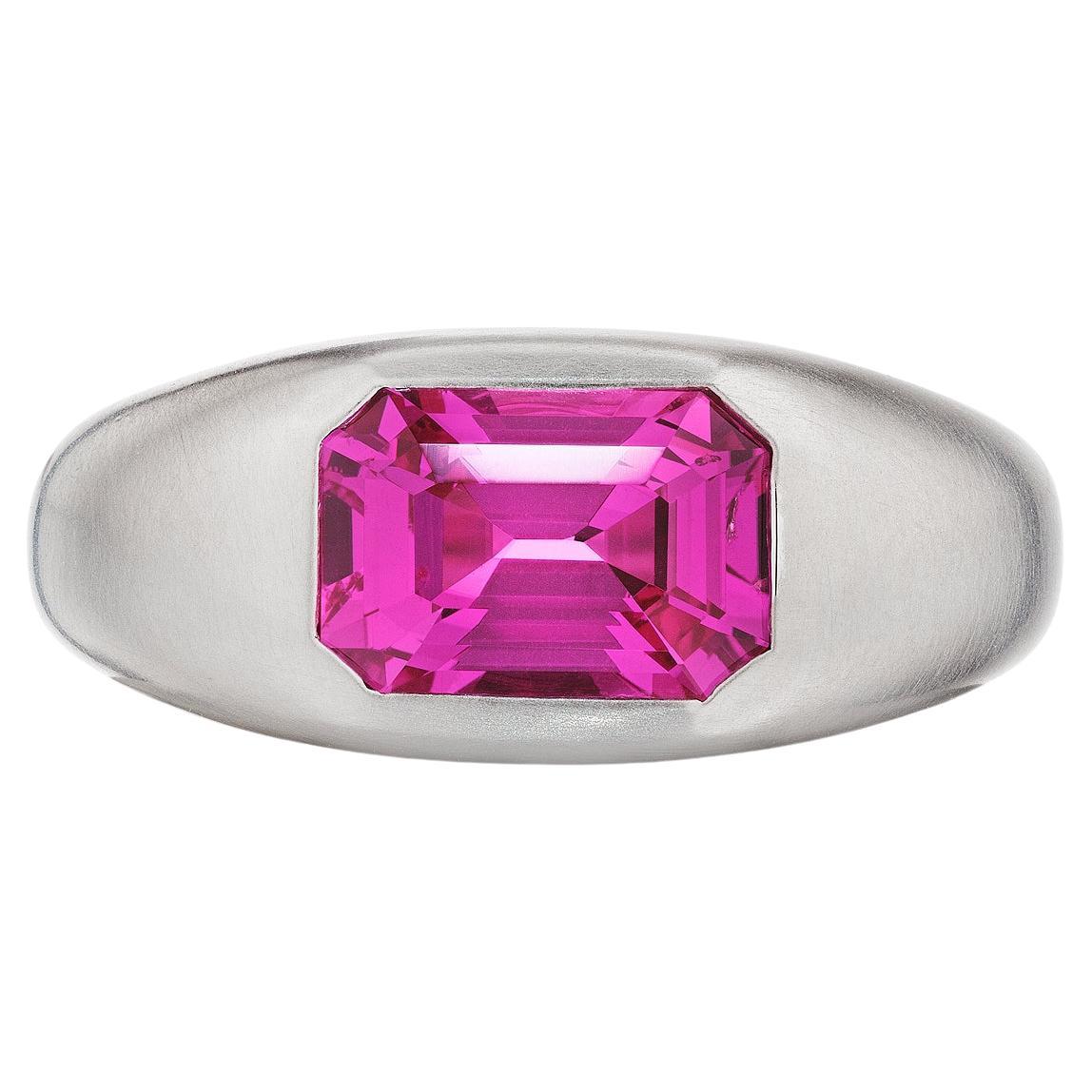 2.42 Carat Pink Sapphire Platinum Gypsy Ring For Sale