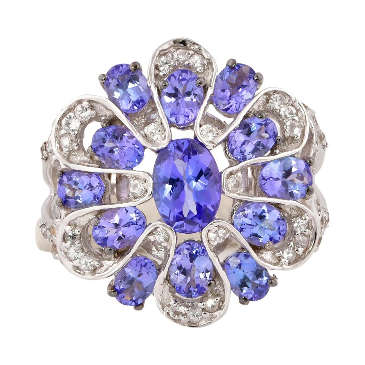 Sunita Nahata Tansanit 2.42ct. Fancy Ring in 14KWG mit weißem Saphir. im Angebot