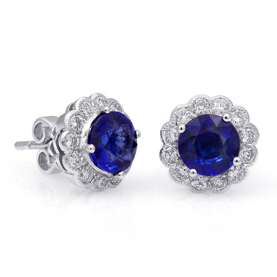 Natural Blue Sapphires 2.42 Carats set in 18K White Gold Earrings with Diamonds In New Condition For Sale In Los Angeles, CA