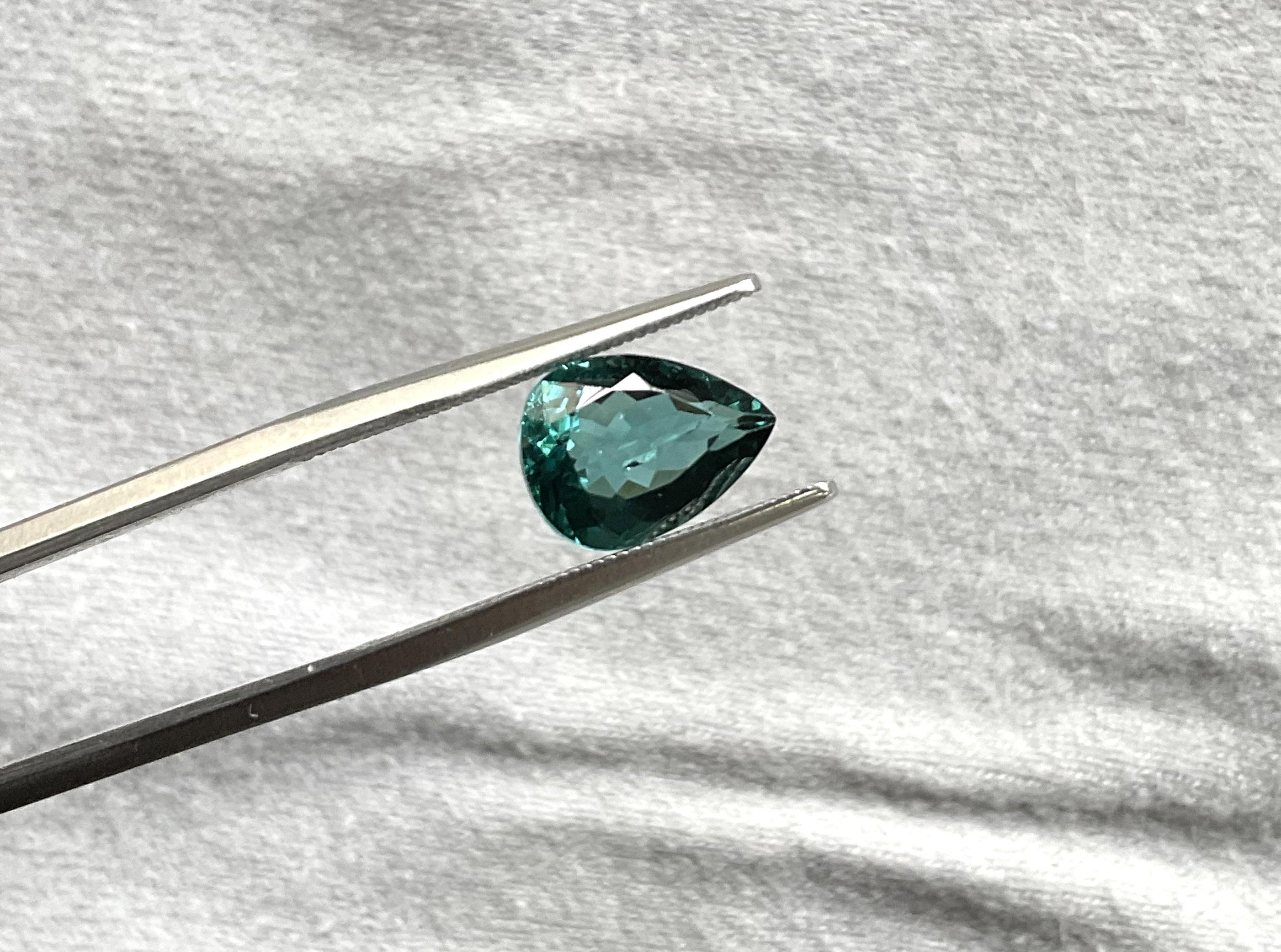 2,42 Karat grünlich blauer Turmalin Birne Facettenschliff Stein Natürlicher Edelstein für Damen oder Herren