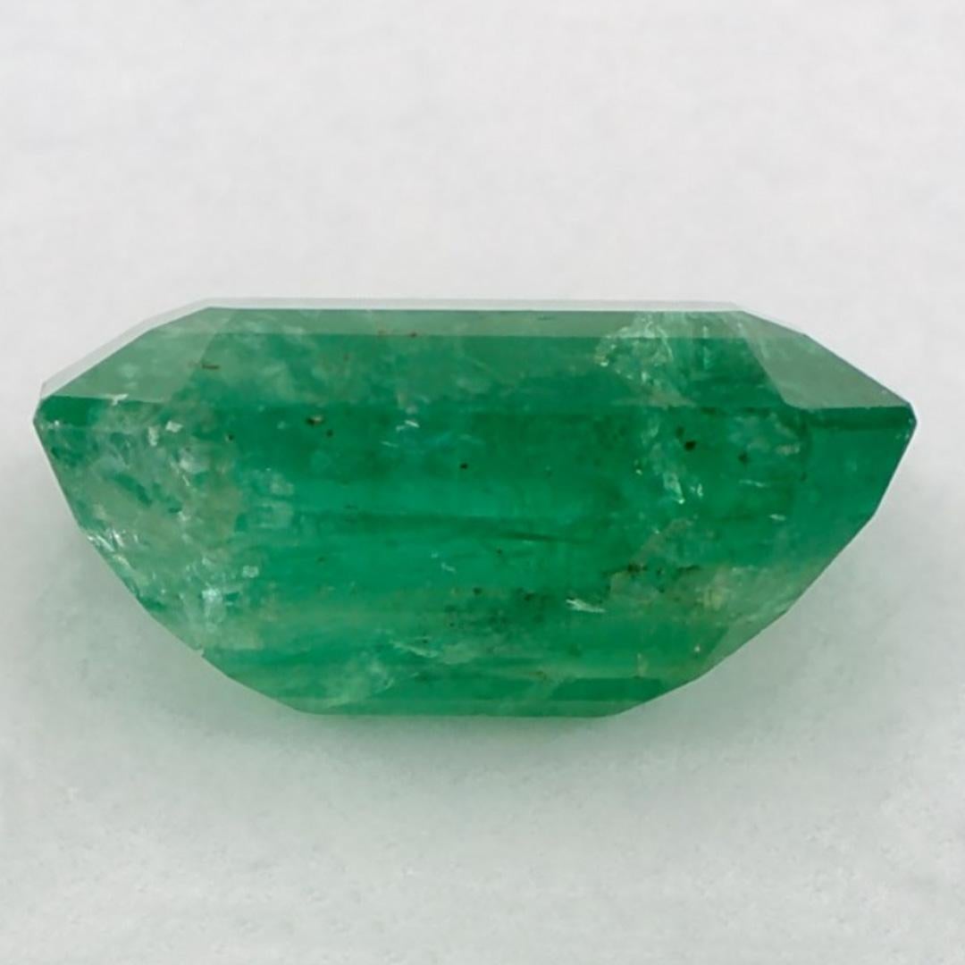 Women's or Men's 2.42 Ct Emerald Octagon Cut Loose Gemstone For Sale