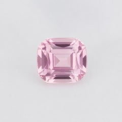 2.42 cts, Turmalina rosa facetada
