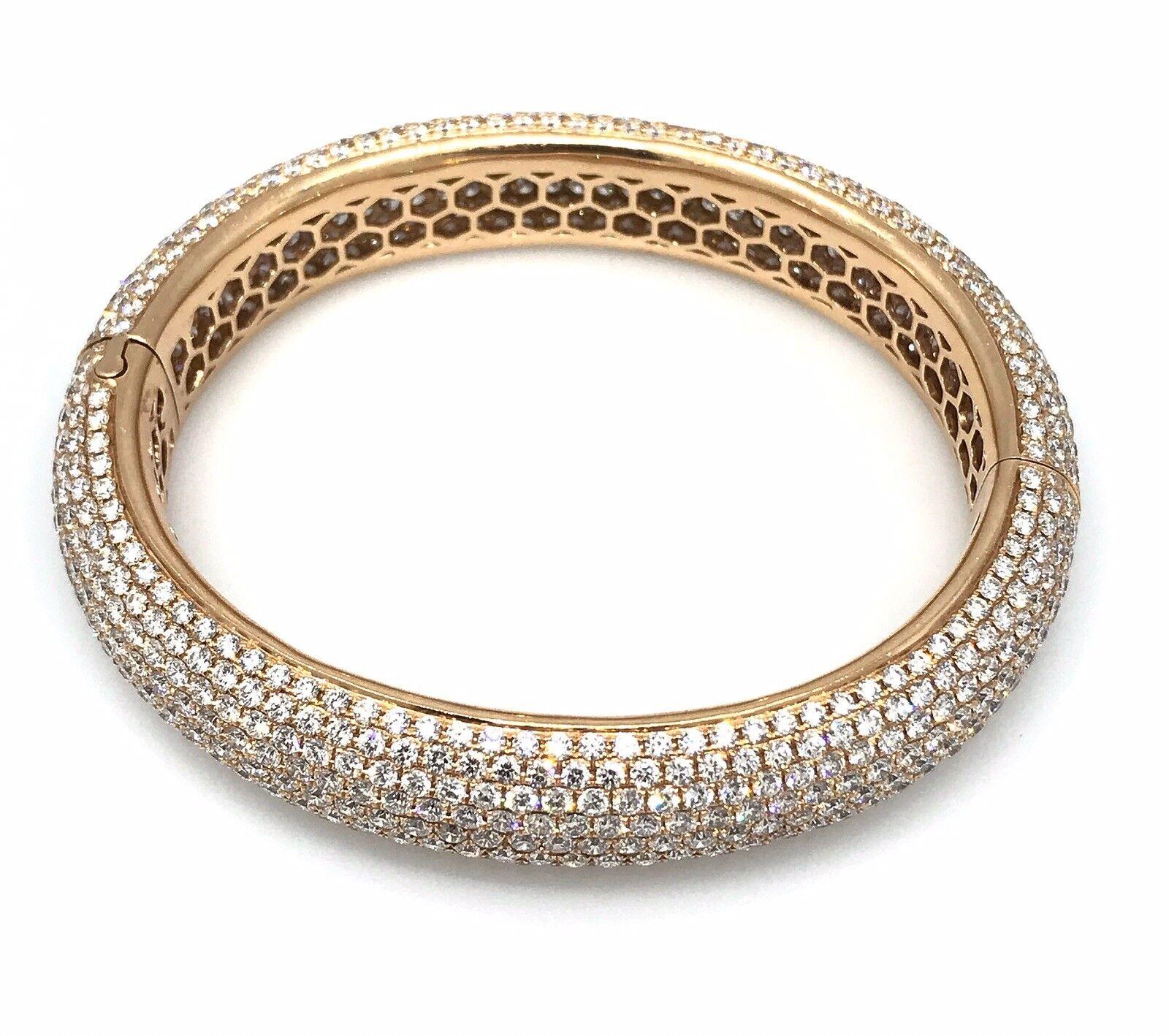24.25 Carats Diamond Pave Bangle Bracelet in 18k Rose Gold In Excellent Condition For Sale In La Jolla, CA