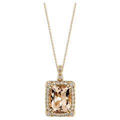 Pendentif Morganite de 2,427 carats en or rose 18 carats avec diamant blanc.