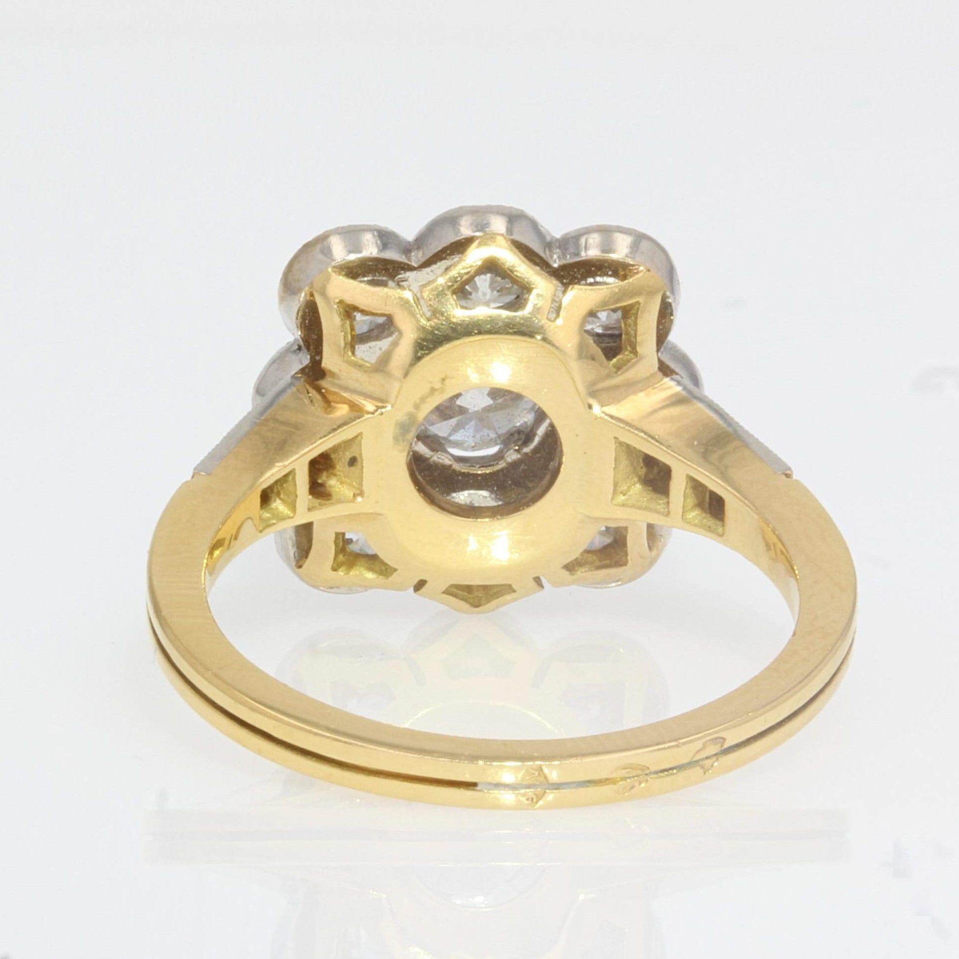 Anillo margarita de oro amarillo de 18 quilates y platino con diamante de 2,43 quilates en venta 5
