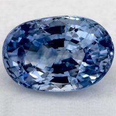 2.43 carati di zaffiro blu ovale sfuso