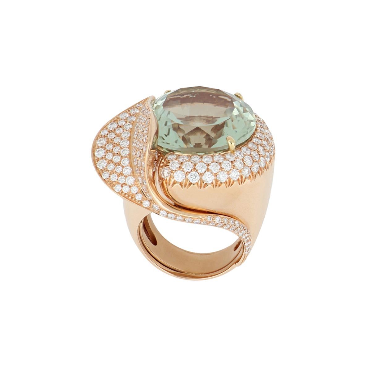 For Sale:  24.30 Ct Green Round Amethyst with Diamond Pavè Leaf Cocktail Gold Ring 2