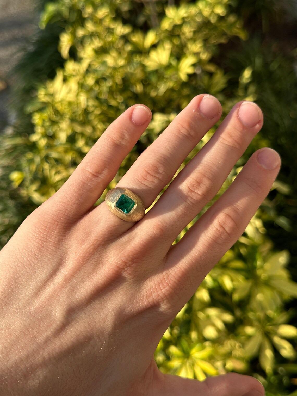 2.43ct 14K Dark Green Asscher Cut Emerald Matter Hammer Gold Finish Gypsy Ring For Sale 3