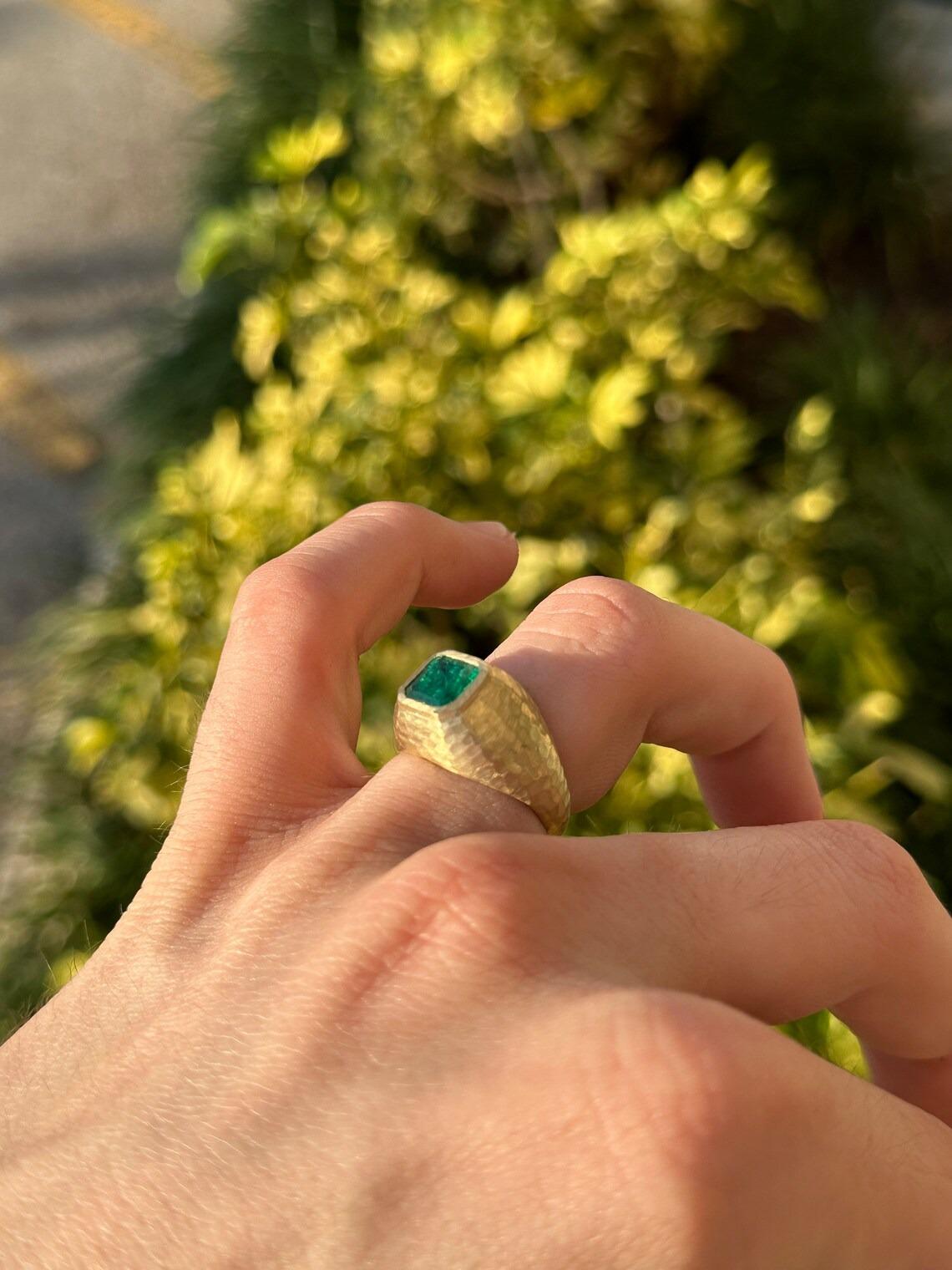 2.43ct 14K Dark Green Asscher Cut Emerald Matter Hammer Gold Finish Gypsy Ring For Sale 4