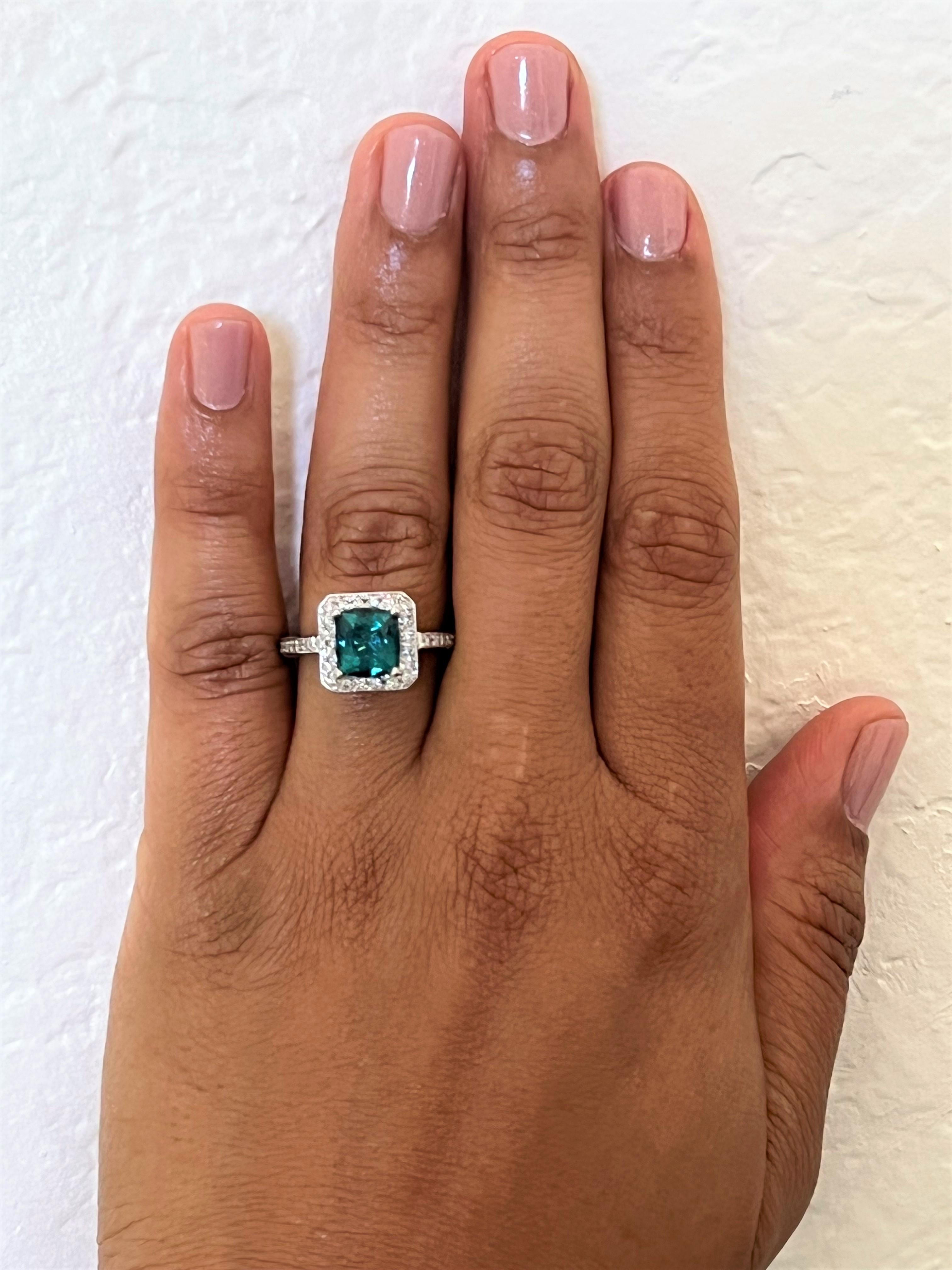 2.44 Carat Apatite Diamond 14 Karat White Gold Ring In New Condition For Sale In Los Angeles, CA