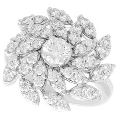 2,44 Karat Diamant und Platin-Cluster-Ring