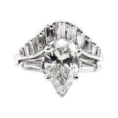 2.44 Carat Estate Vintage Pear Shaped Diamond White Gold Ring Wedding Set