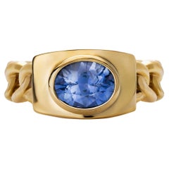 2,44 Karat Hellblauer Saphir Ring aus 14K Gelbgold