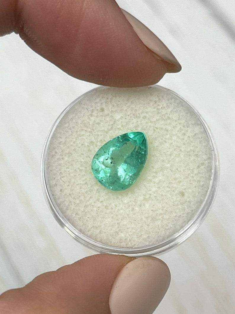 2.44 Carat Light Bluish Green Colombian Emerald - Pear Cut Teardrop May Neuf - En vente à Jupiter, FL
