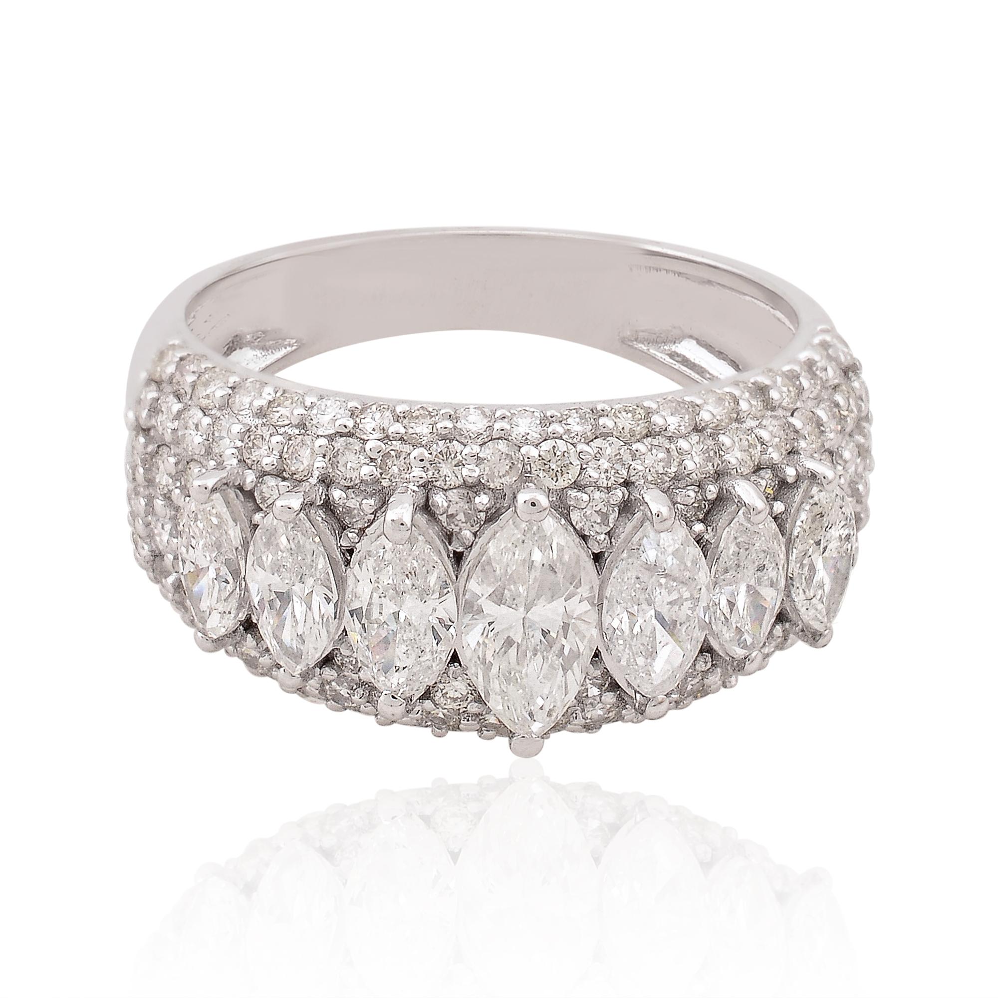 in vendita:  2,44 carati SI/H Marquise Round Diamond Wedding Band Anello in oro bianco 14 carati 7