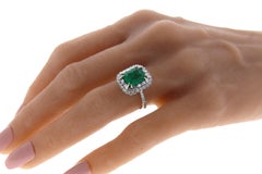 2.44 Carat Weight Green Emerald & Round Diamond Fashion Ring in 18k White Gold