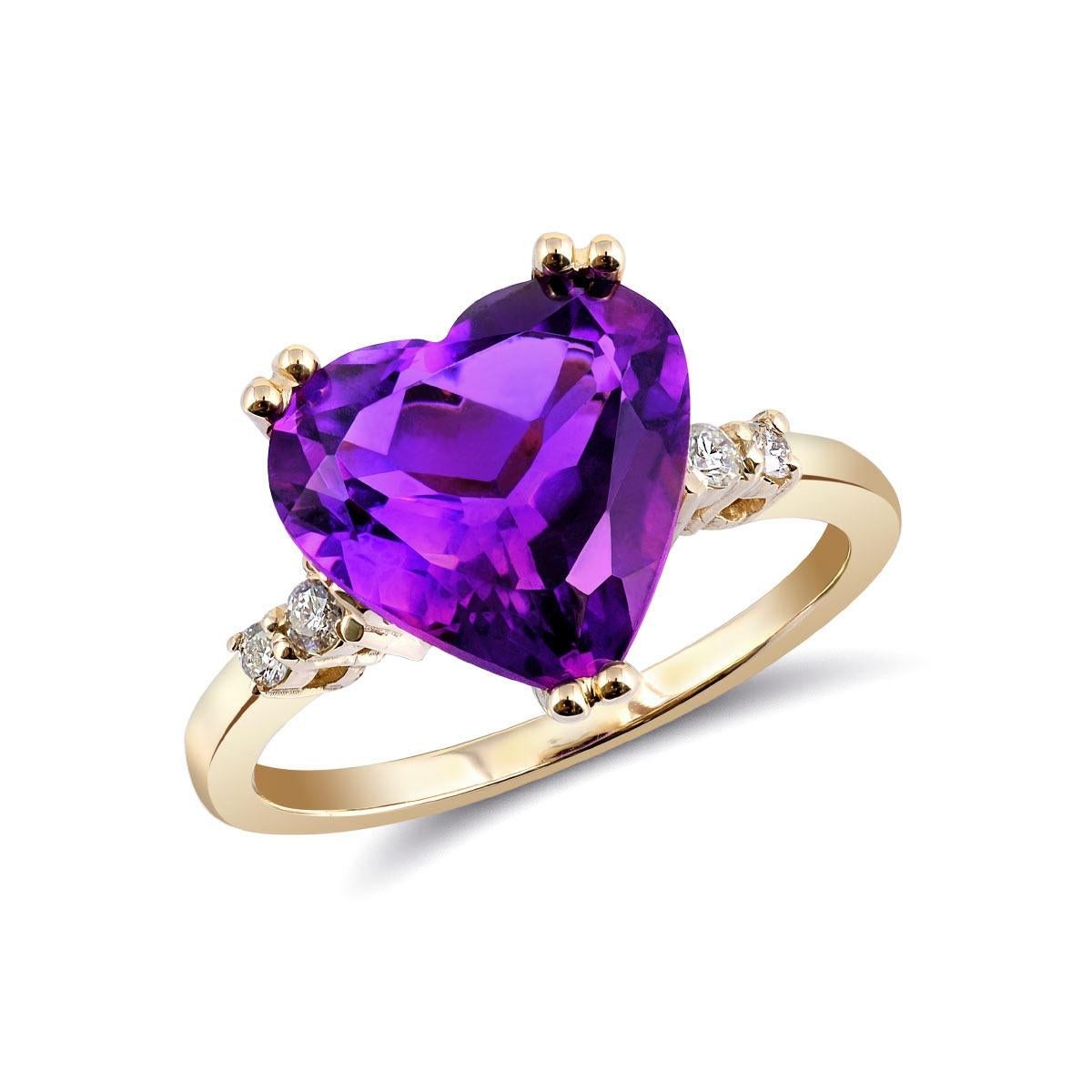 2.44 Carats Amethyst Diamonds set in 14K Yellow Gold Ring In New Condition For Sale In Los Angeles, CA