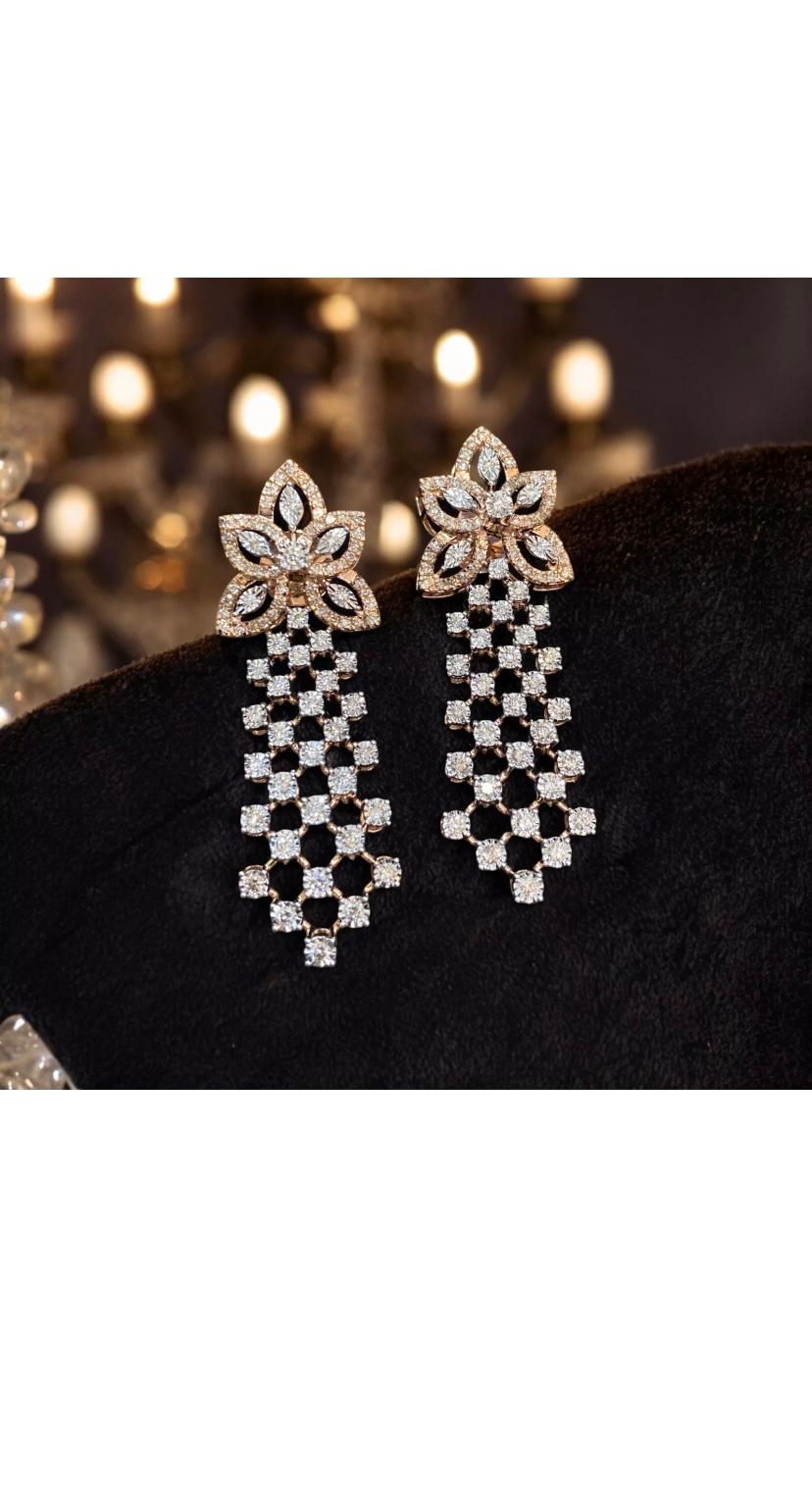 2,44 Karat natürliche Diamanten Gold Blumen-Ohrringe im Angebot 5