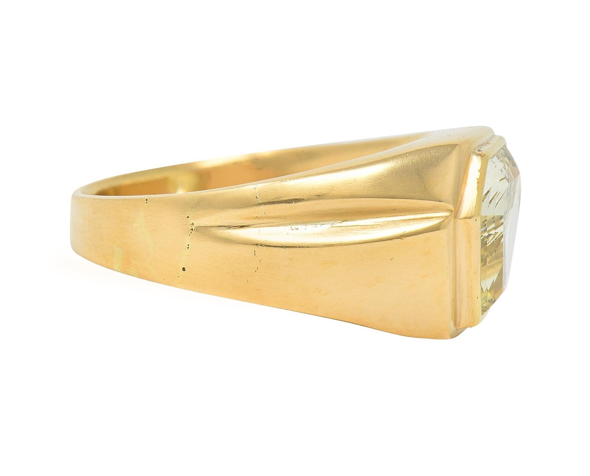 2.44 CTW Sechseckiger Fancy Gelber Diamant 14 Karat Gold Vintage Unisex-Ring GIA (Hexagonschliff) im Angebot