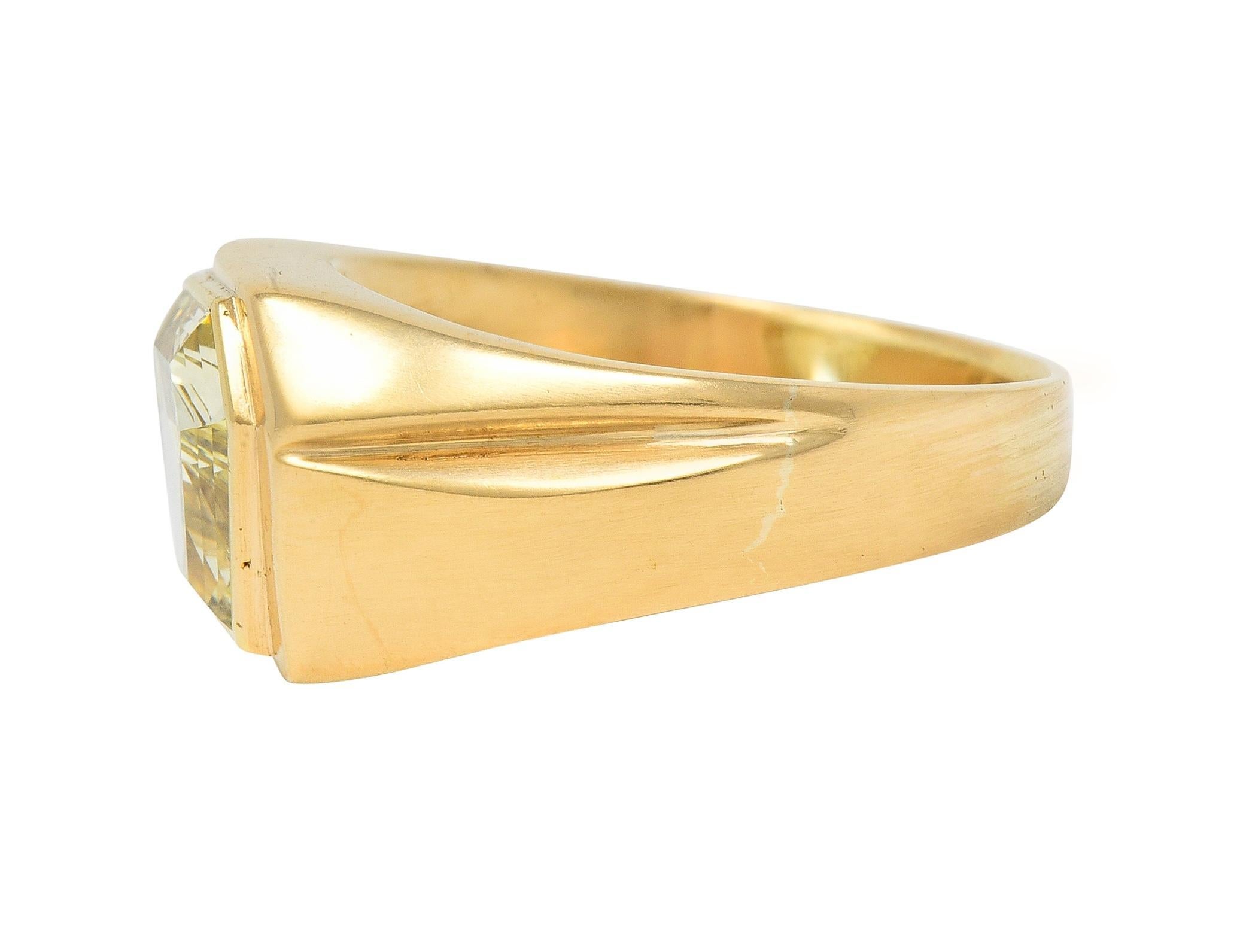 2.44 CTW Sechseckiger Fancy Gelber Diamant 14 Karat Gold Vintage Unisex-Ring GIA im Angebot 1