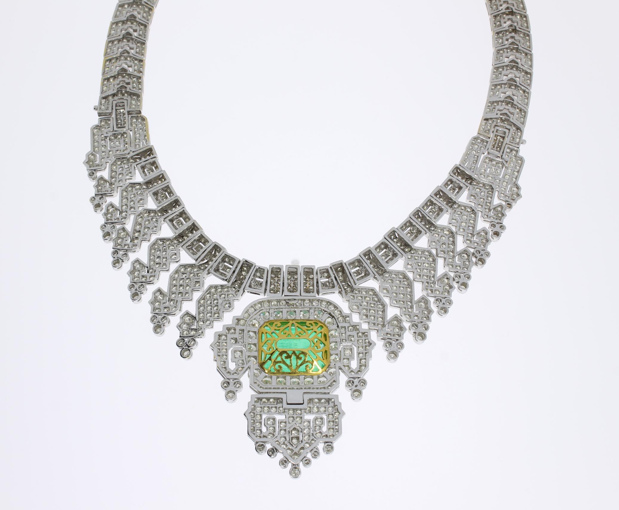 24.40 Carat Emerald Diamonds 18 Carat Gold Necklace 1