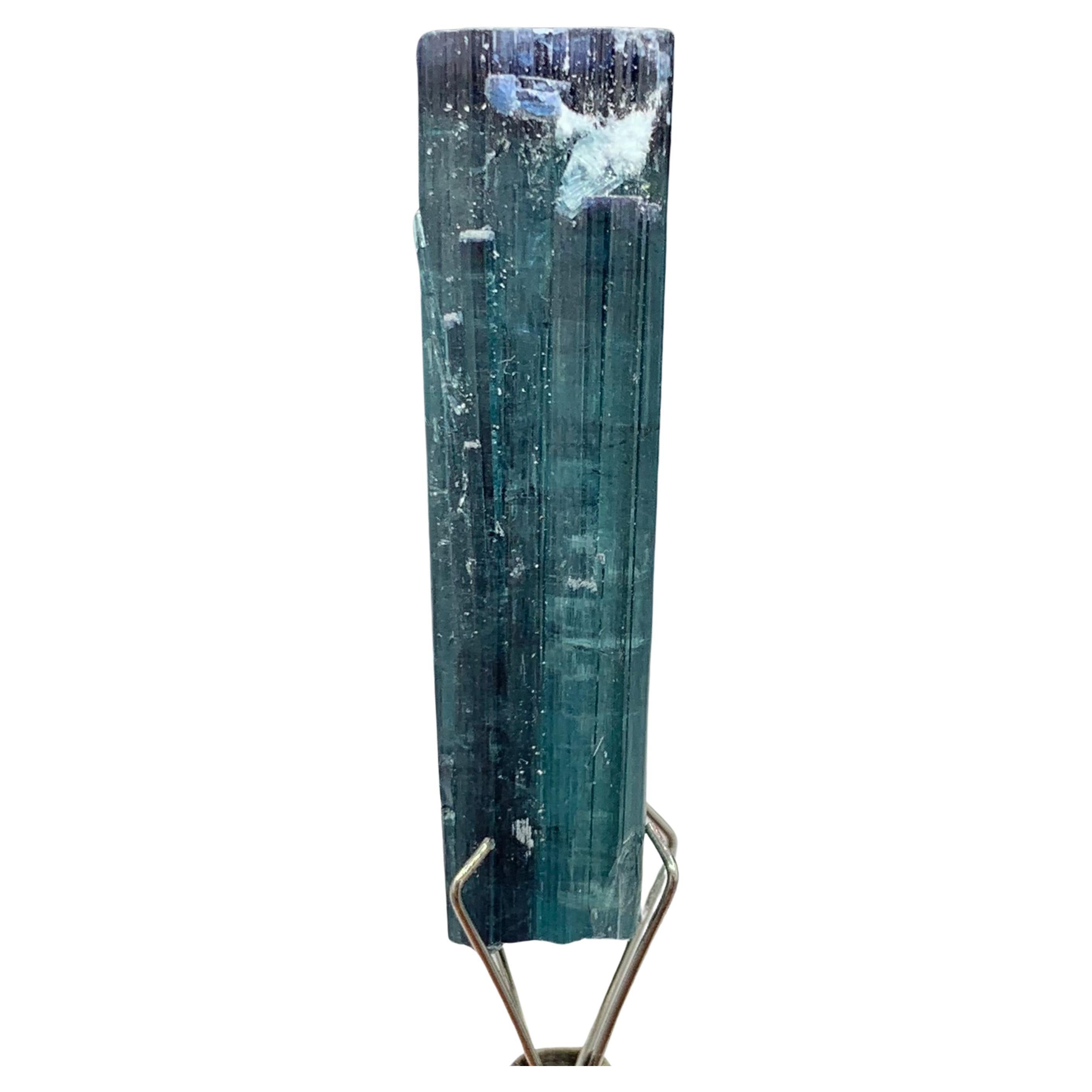 Cristal de tourmaline bicolore orné de 24,45 carats provenant de Kunar, Afghanistan 