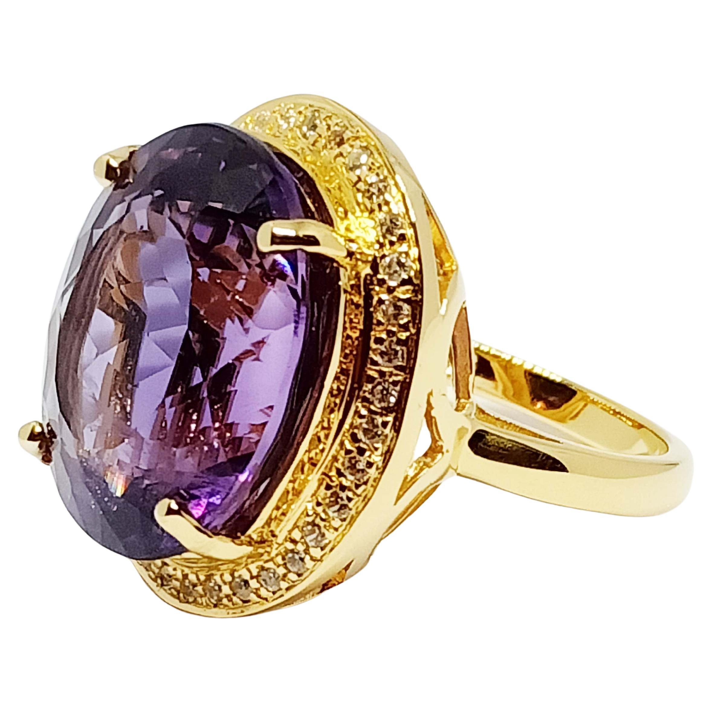 Modern 24.45cts Big Amethyst sterling silver in 18K Gold Plated For Sale
