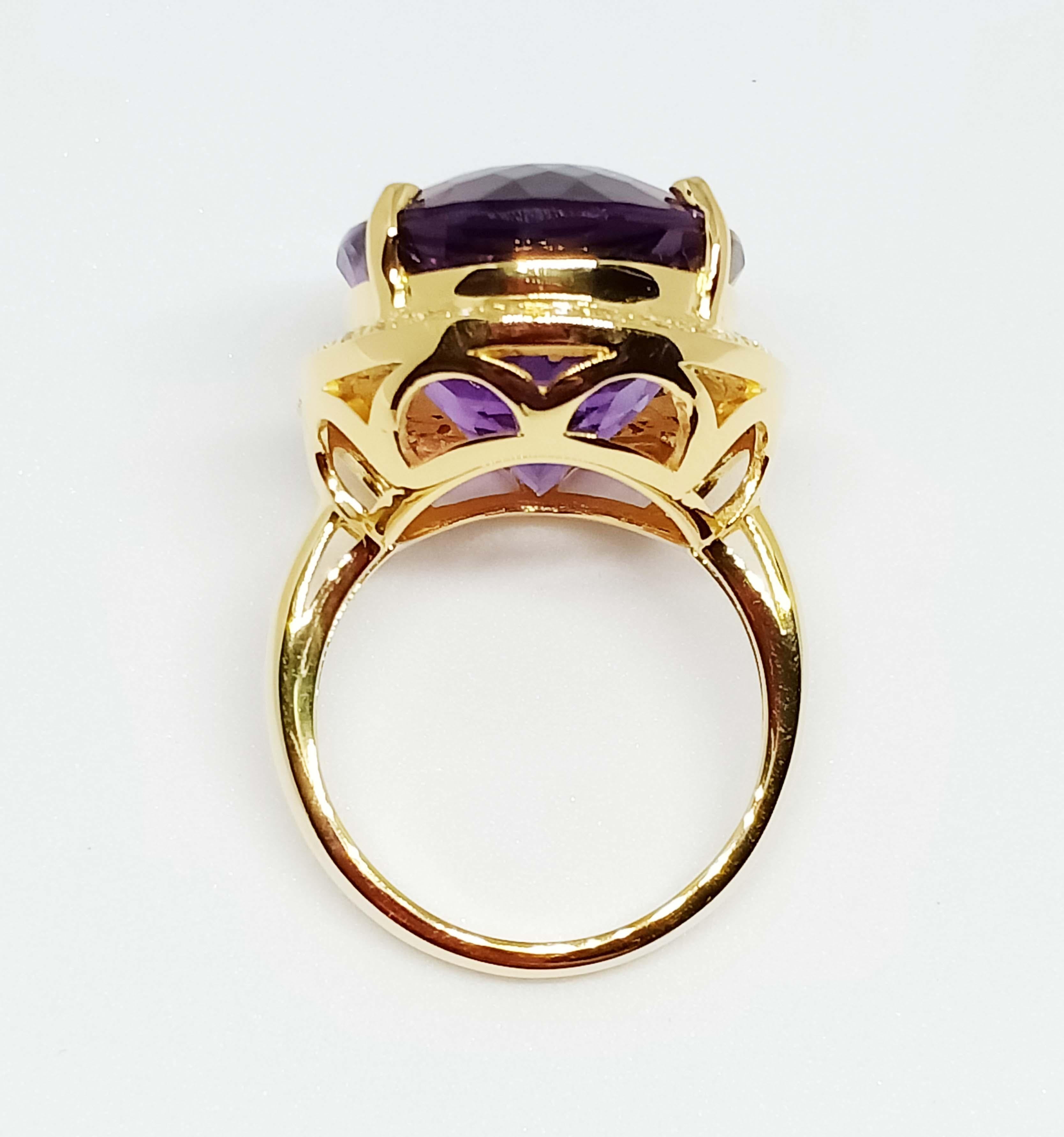 24.45cts Big Amethyst sterling silver in 18K Gold Plated For Sale 2