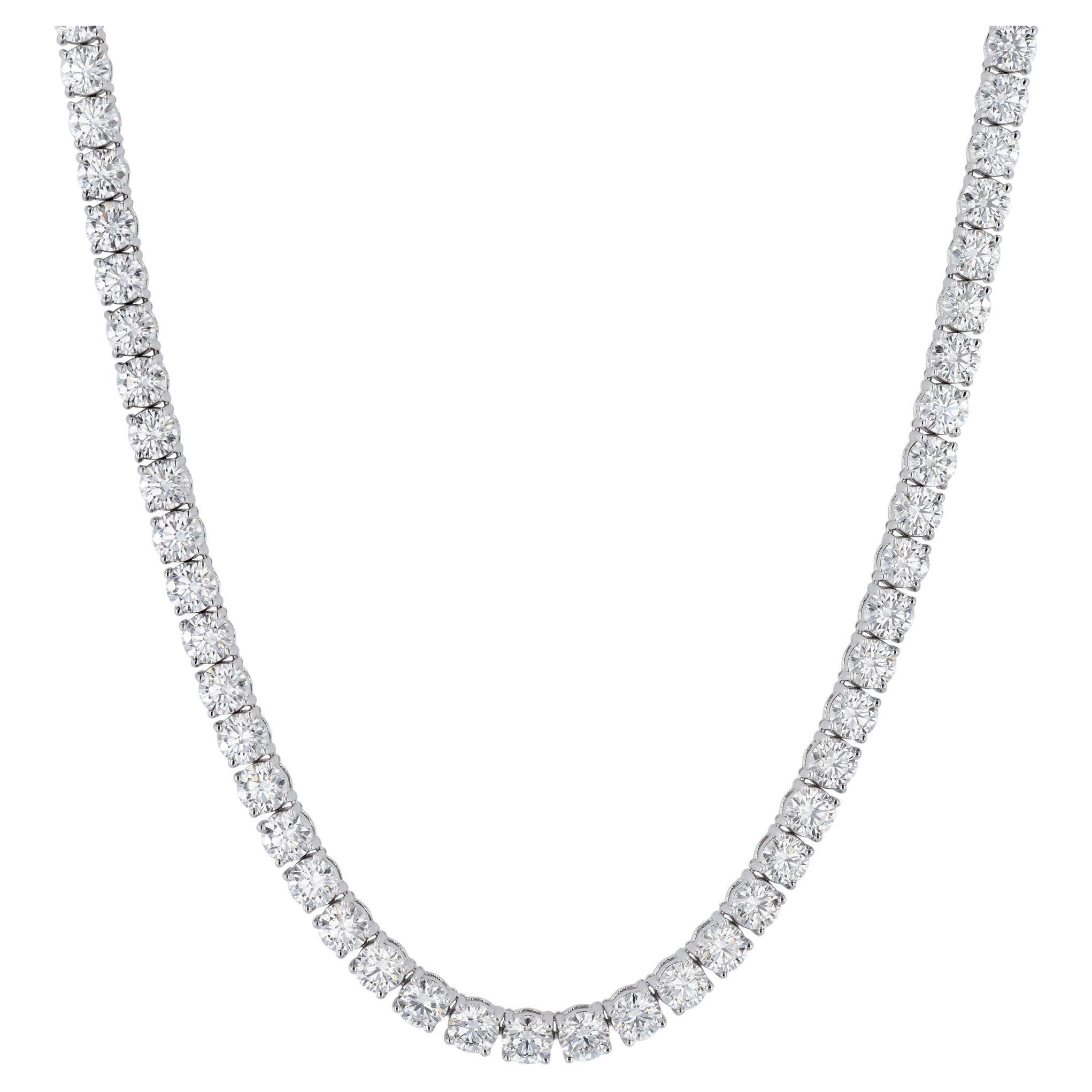 24.47 Carat Diamond 18kt White Gold Tennis Necklace